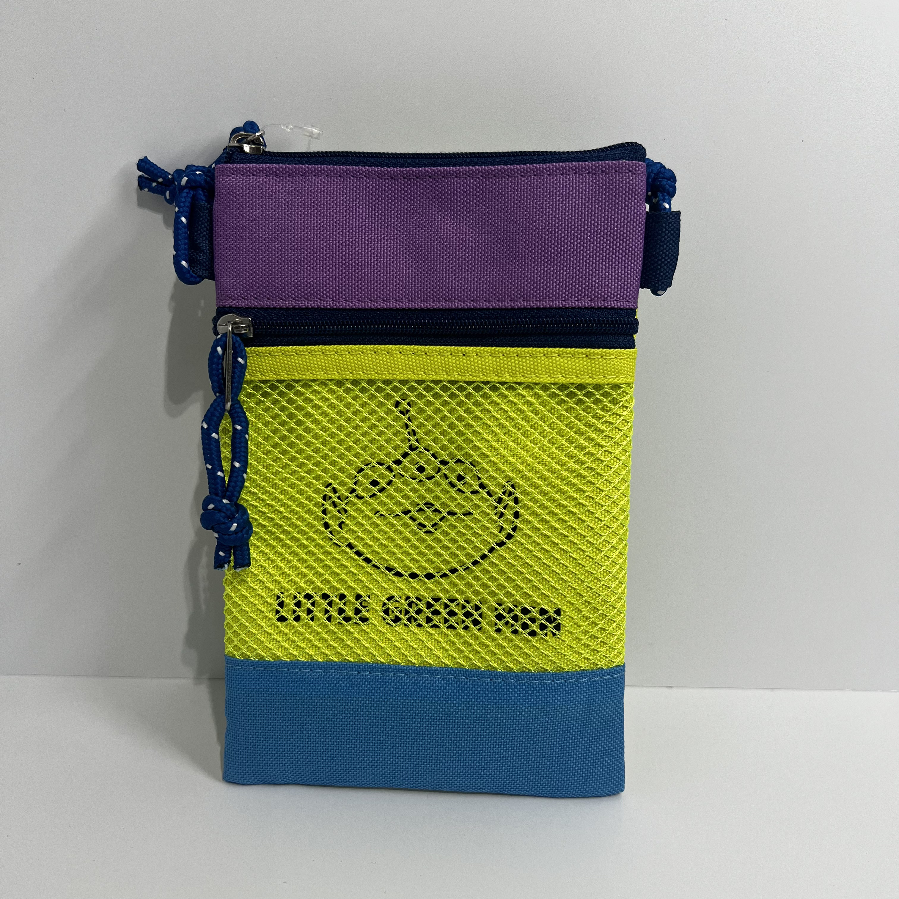 現貨 東迪限定 三眼仔 Aliens 斜孭袋 