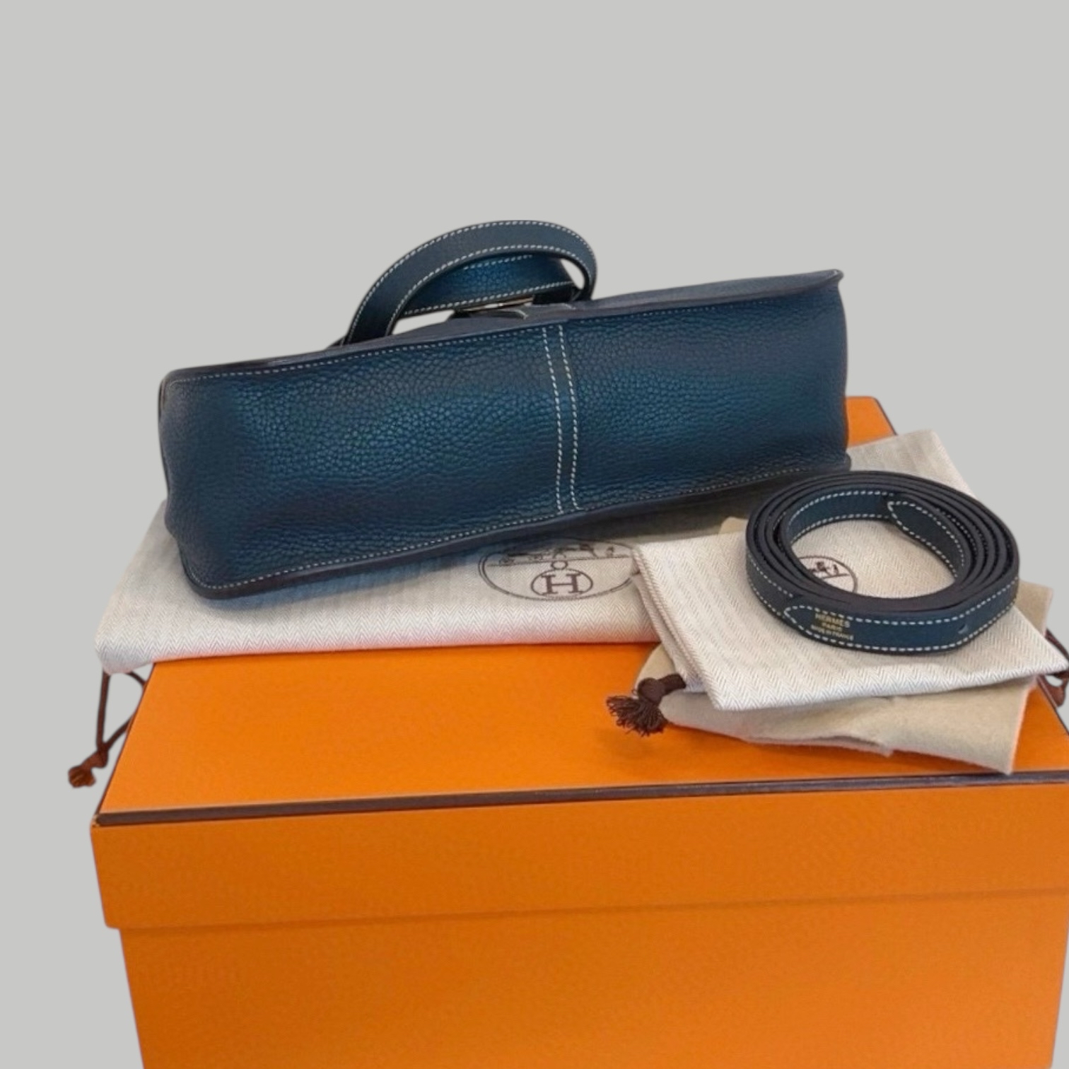 Hermes Halzan 31 松柏綠金扣