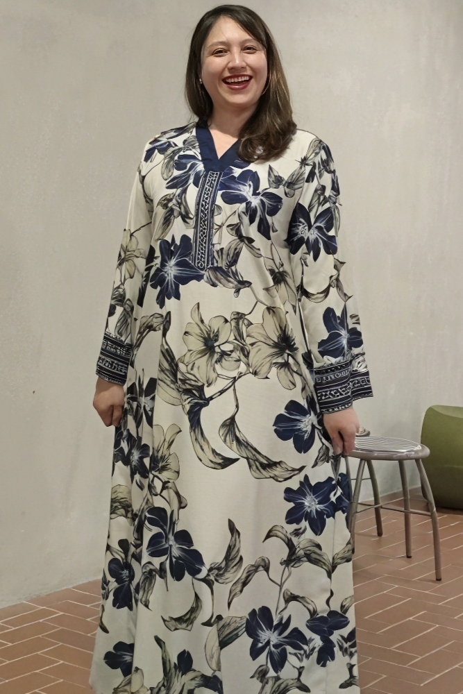 LILY in Navy Blue