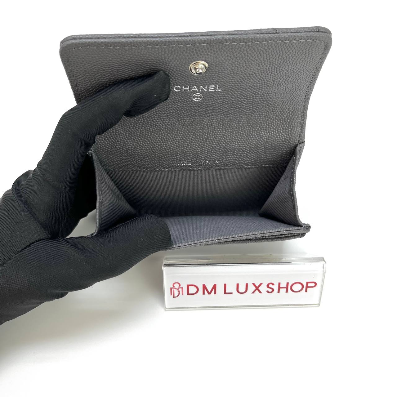 Chanel Grey Caviar Flap Card Case SHW (Microchip)