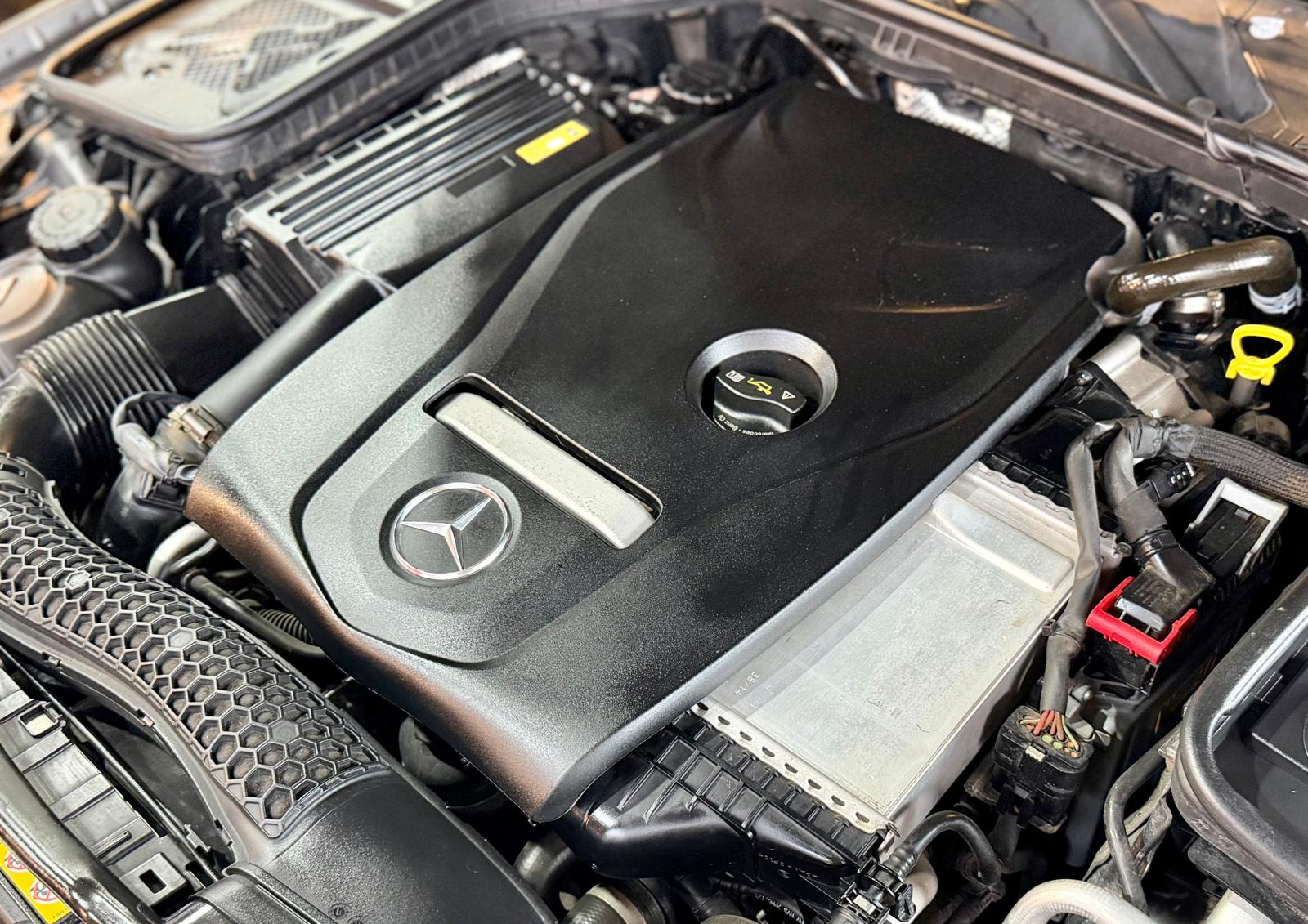 Mercedes-Benz C200 (W205) 2014