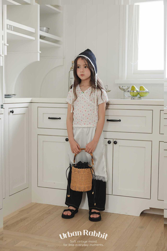 🇰🇷Urban Rabbit tee