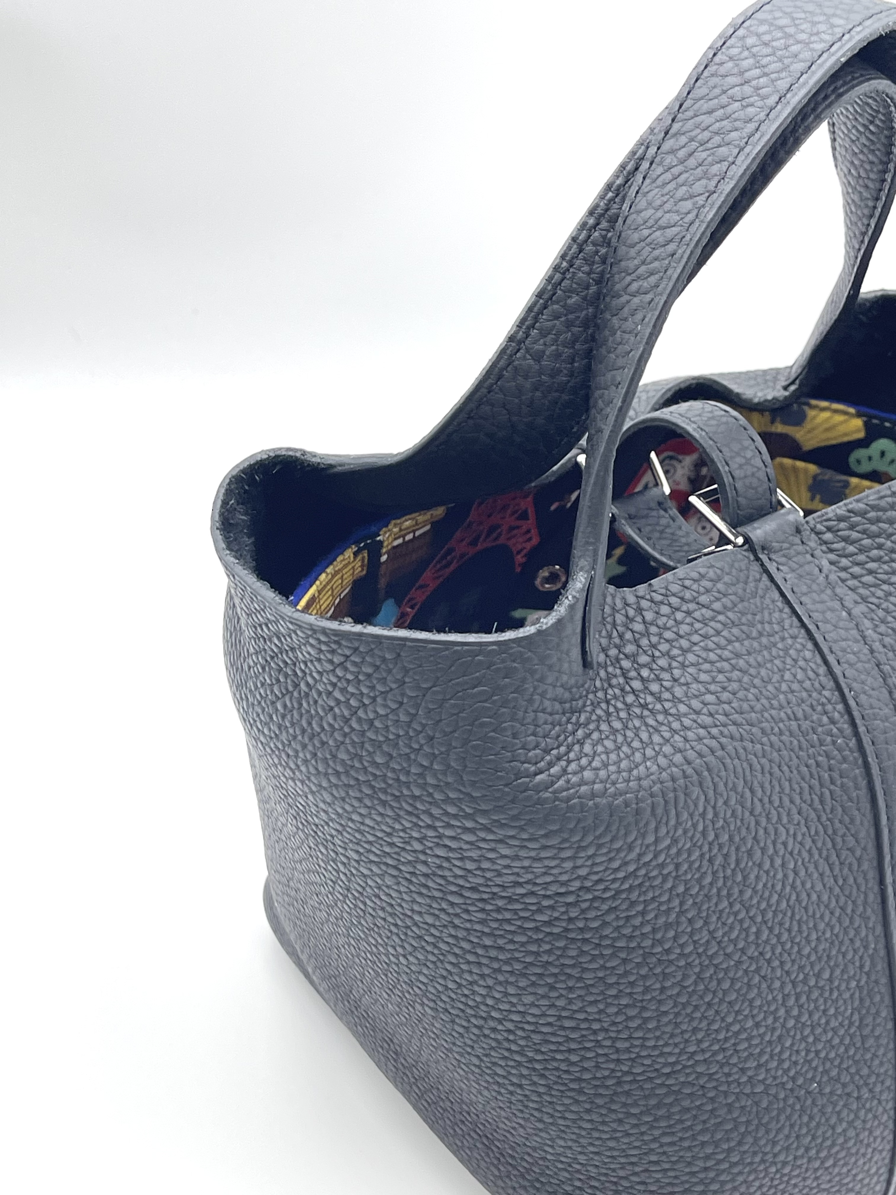 Pre-owned Hermès Picotin Lock 18 Stamp Y/ Product Code: 26031404