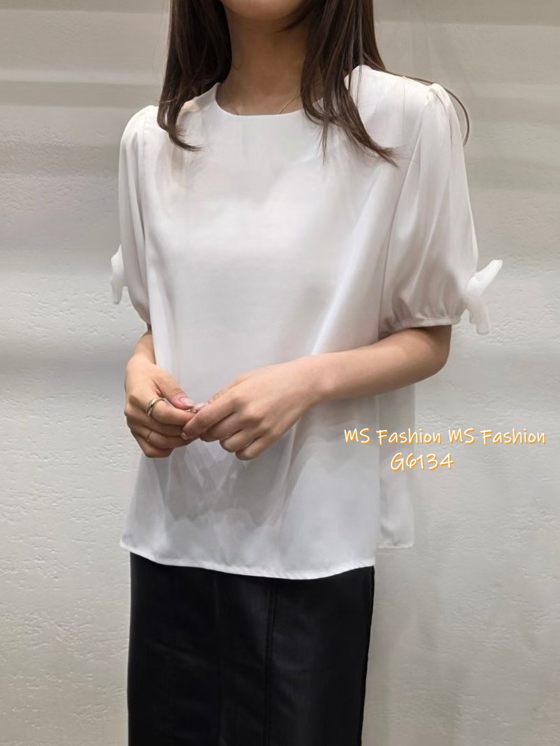 G6134 韓國🇰🇷靚料蝴蝶袖top