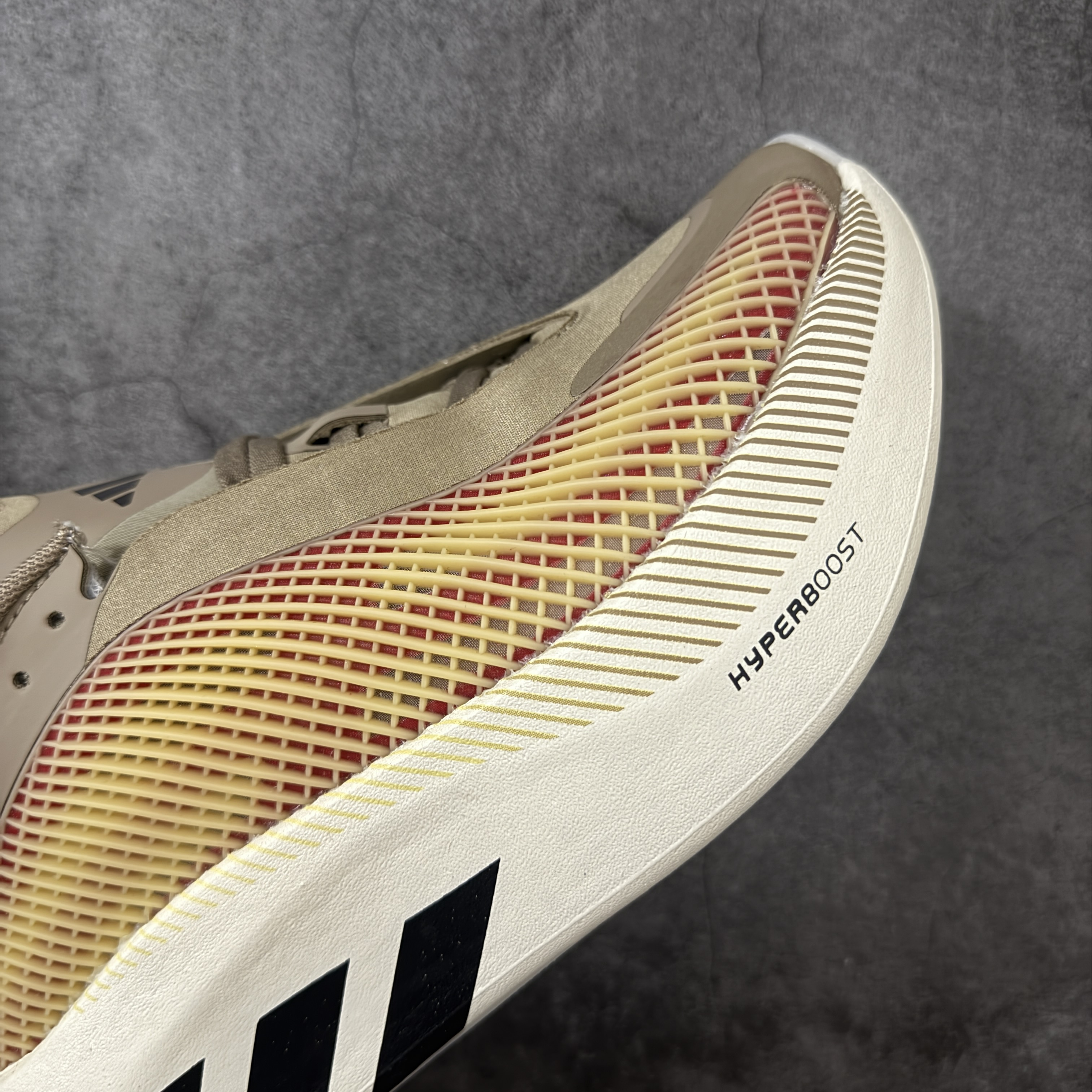 Adidas Hyper Boost Edge KH7429
