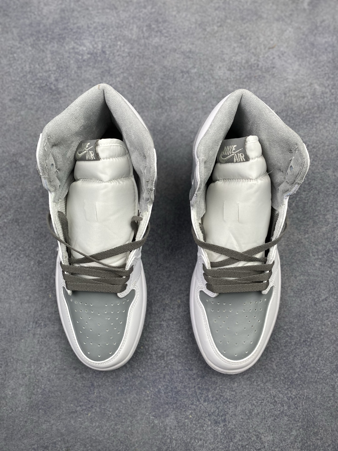 Nike Air Jordan 1 Retro High OG