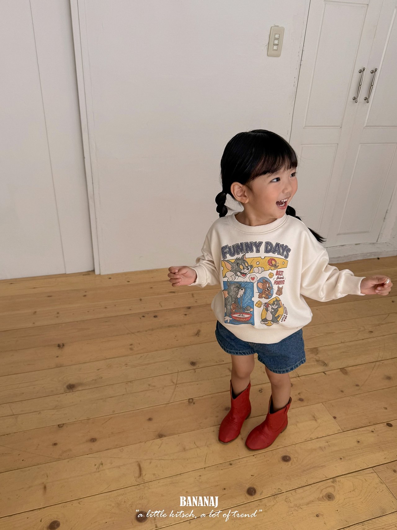 Bananaj | Funny Day Sweatshirt