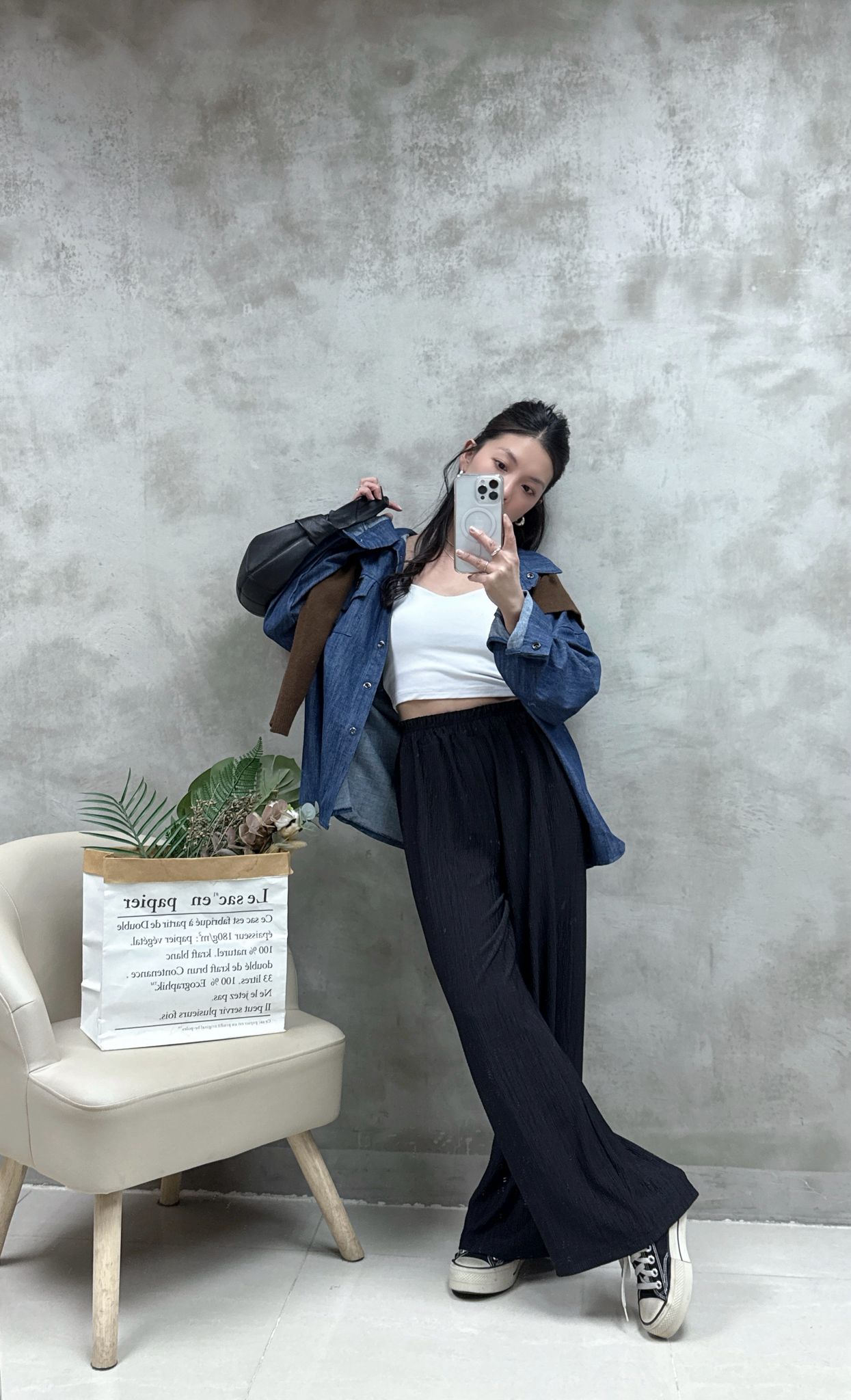 皮牌牛仔恤衫外套