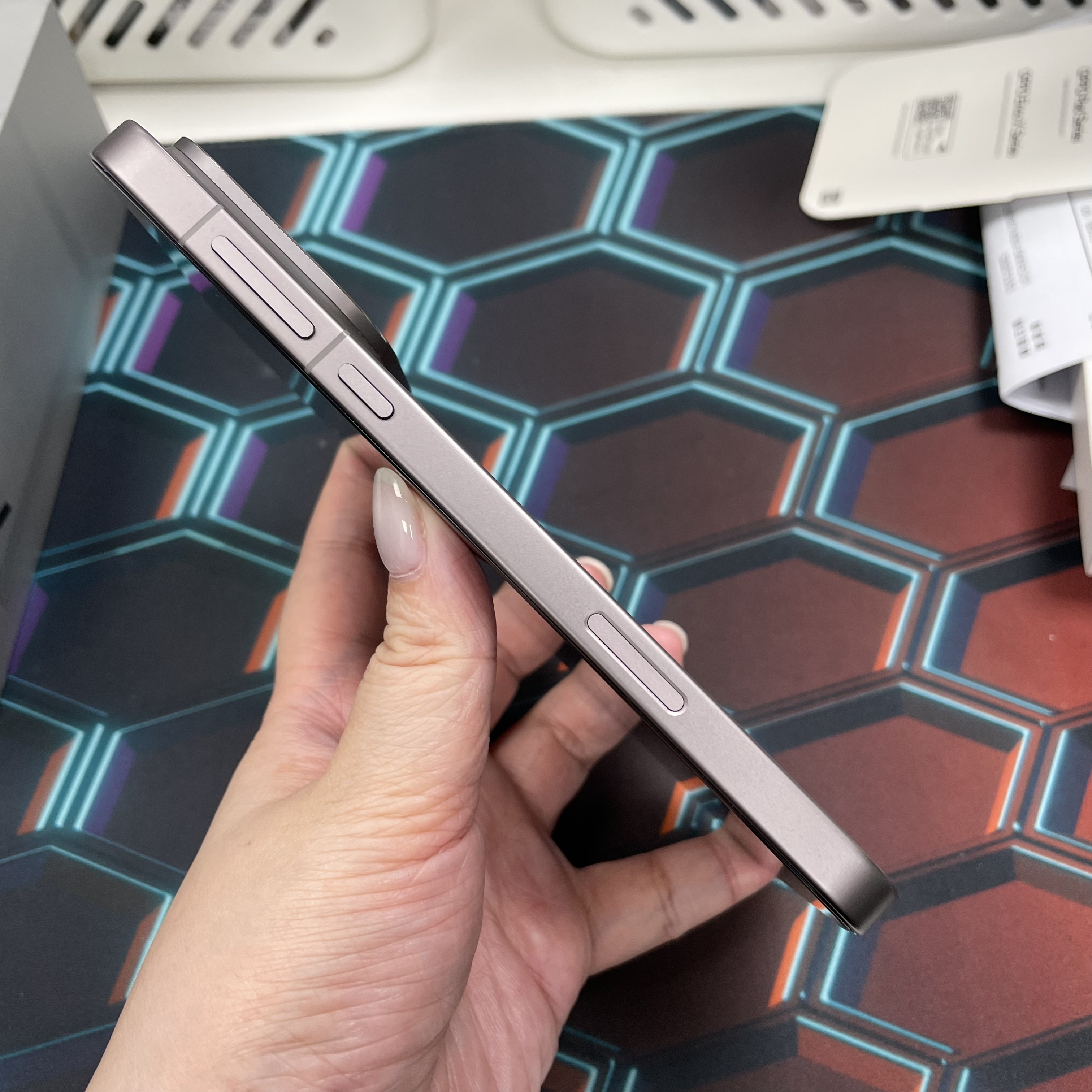 *6526 Oppo Find X9 Pro 勁靚機 16+512GB 鈦灰色 gray