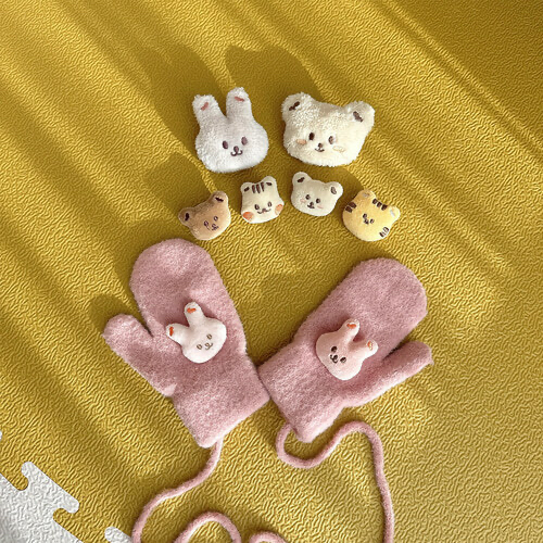 Dottodot 公仔小扣針