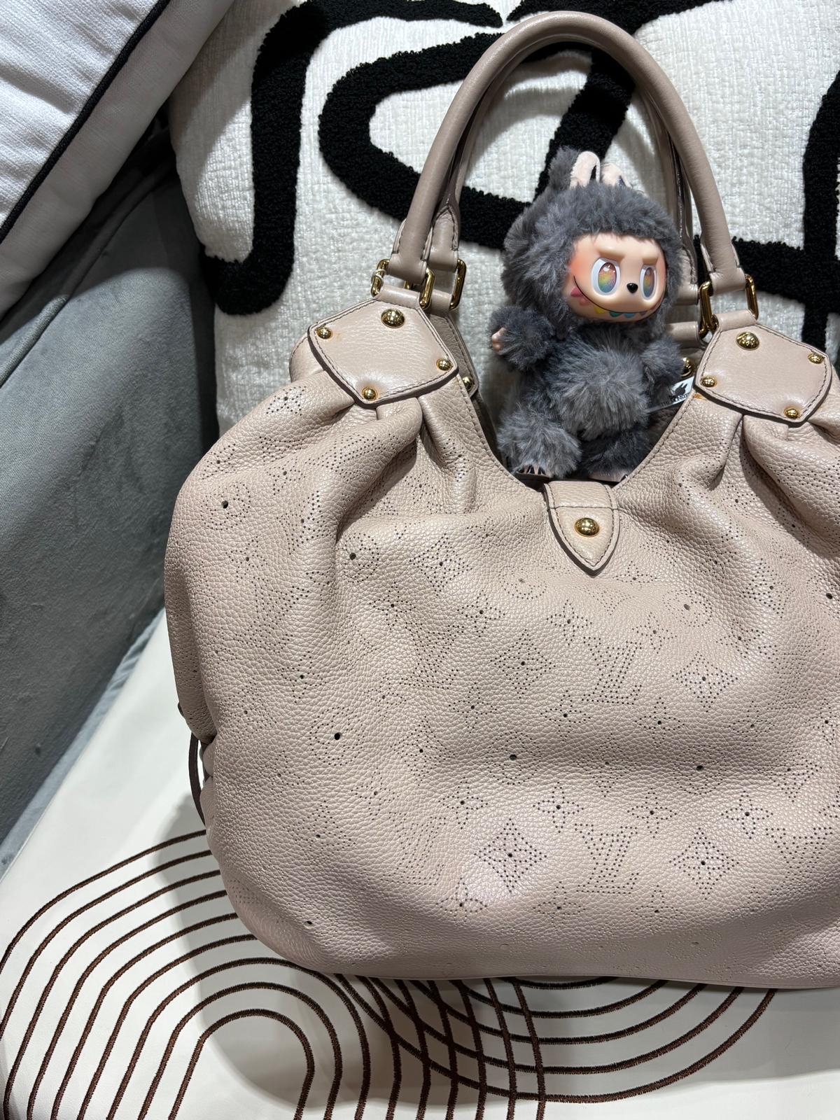 LV Mahina Hobo Bag M93979 100%Authentic, 95%New ✅Dust bag