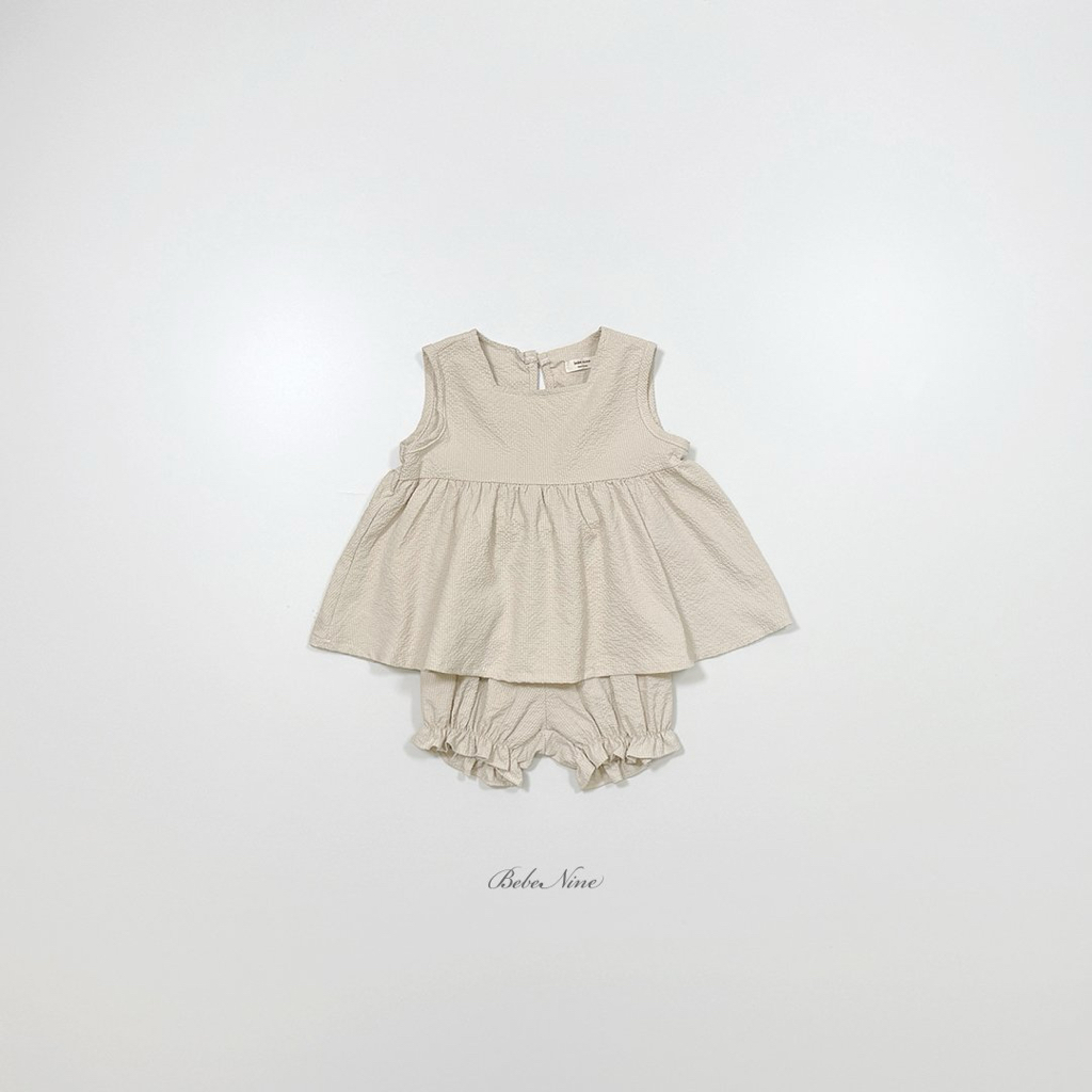 ☀️預訂 韓國直送☀️🇰🇷Bebenine兩色方領背心束腳短褲套裝