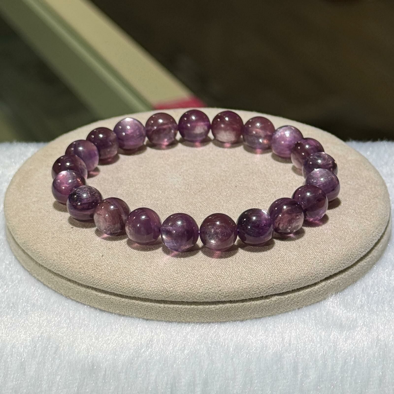 紫鋰雲母手串 9 mm +/-