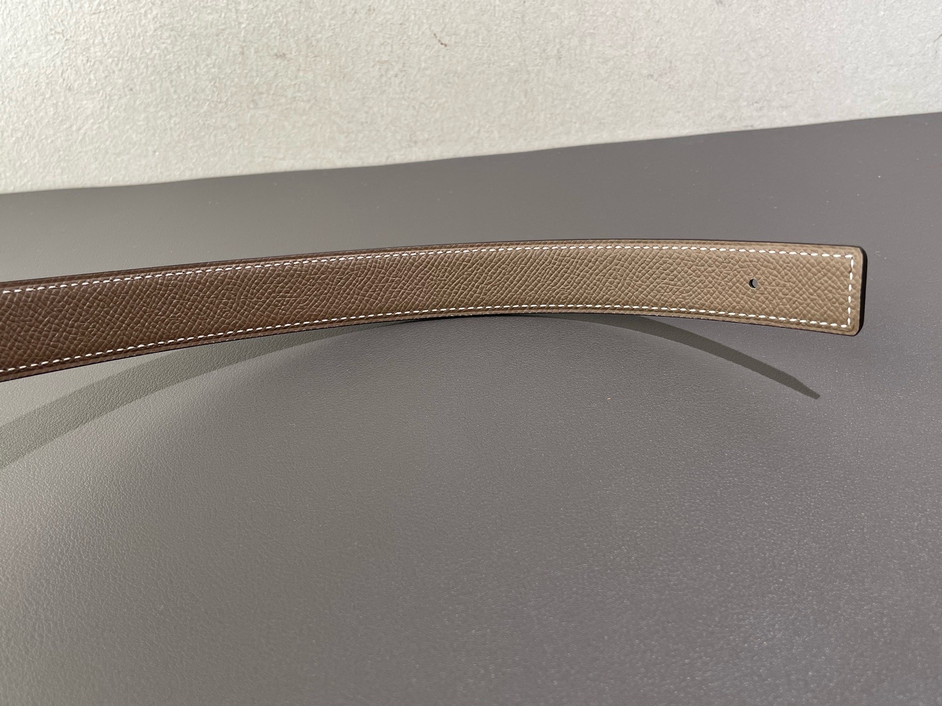 【預訂貨品】HERMES 80碼 Z刻雙面黑色拼大象灰 