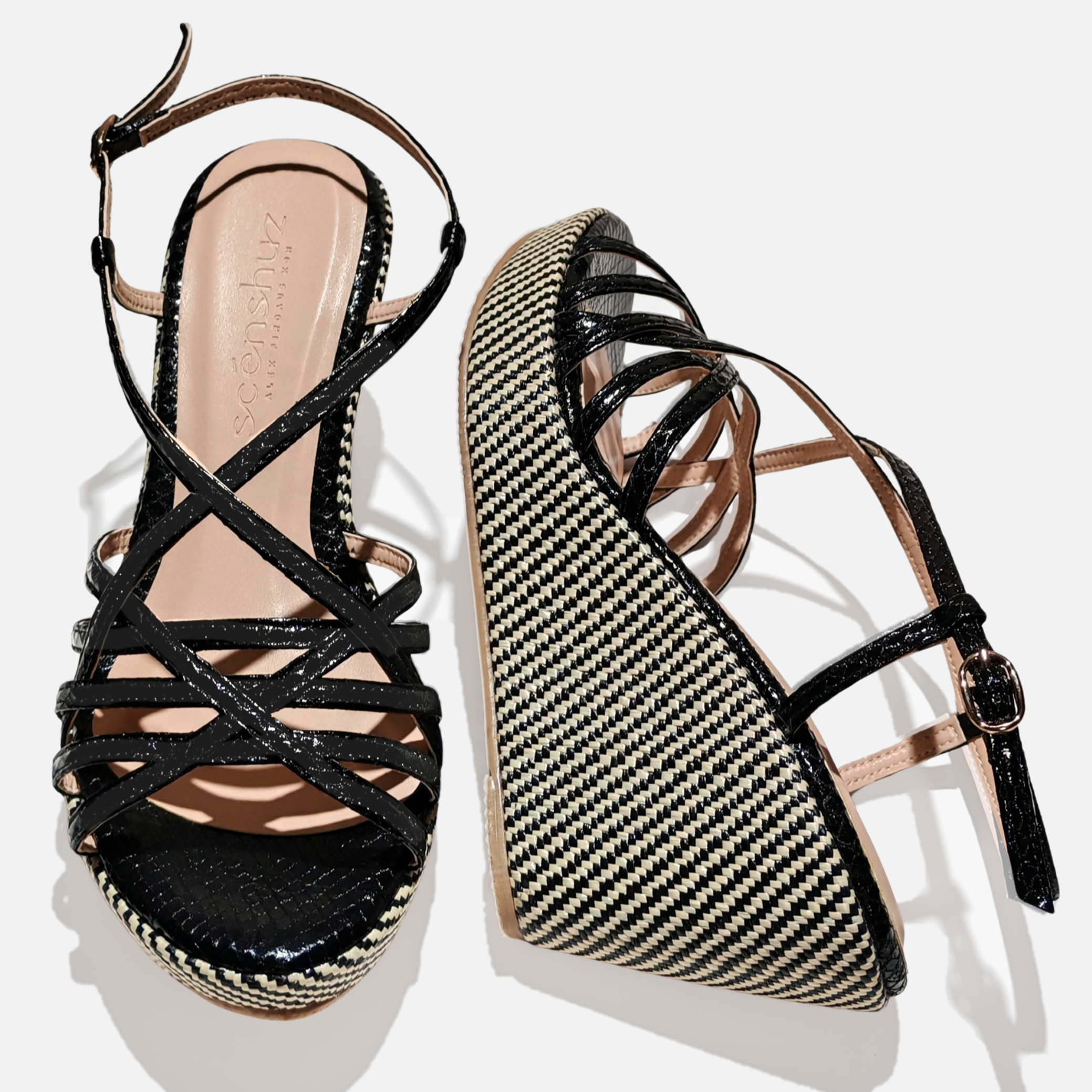 LOLA WEDGE BLACK