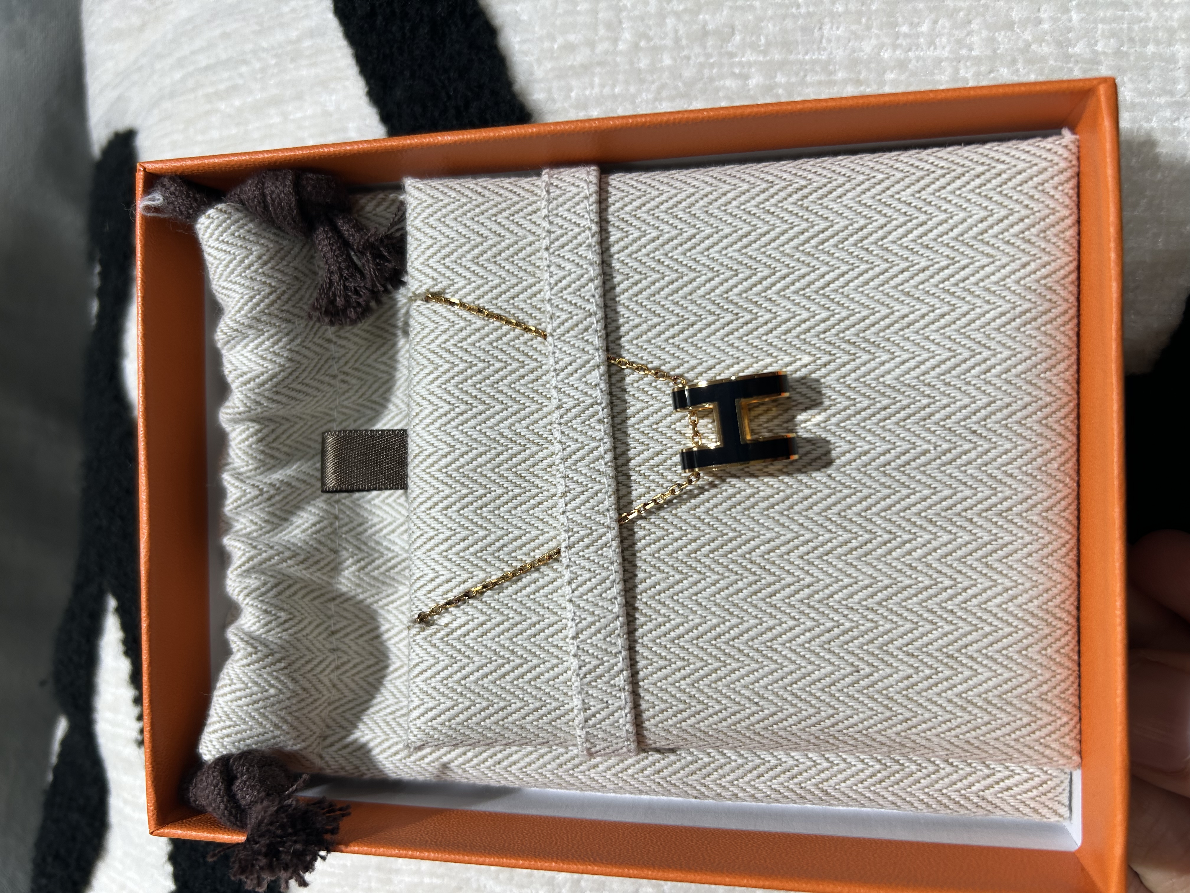 全新 Hermes pop H necklace 黑金大POP H 100%Authentic, 100%New 全新  ✅dust bag ✅box