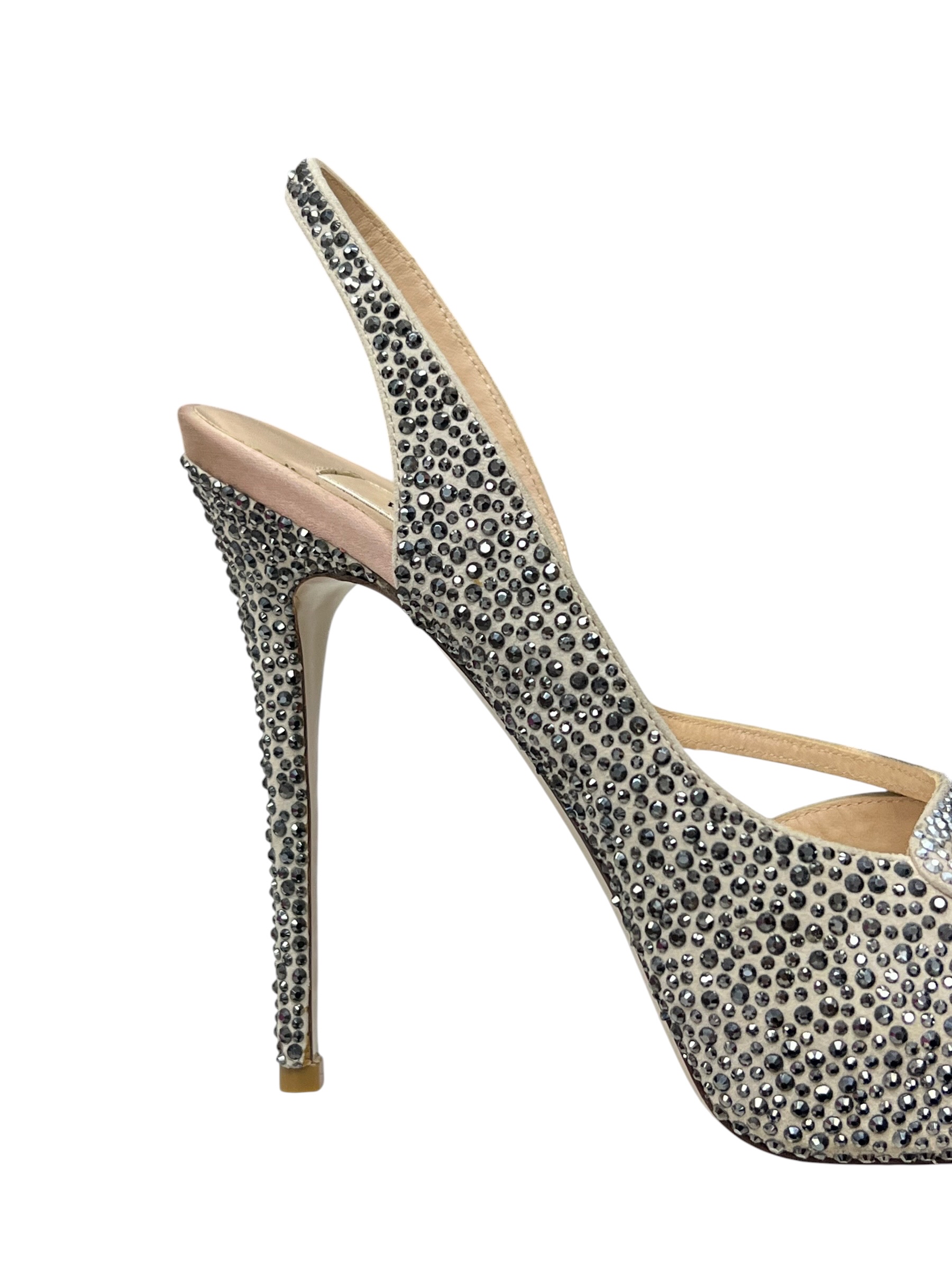 Pre-Owned VALENTINO Garavani / Product Code: 070721