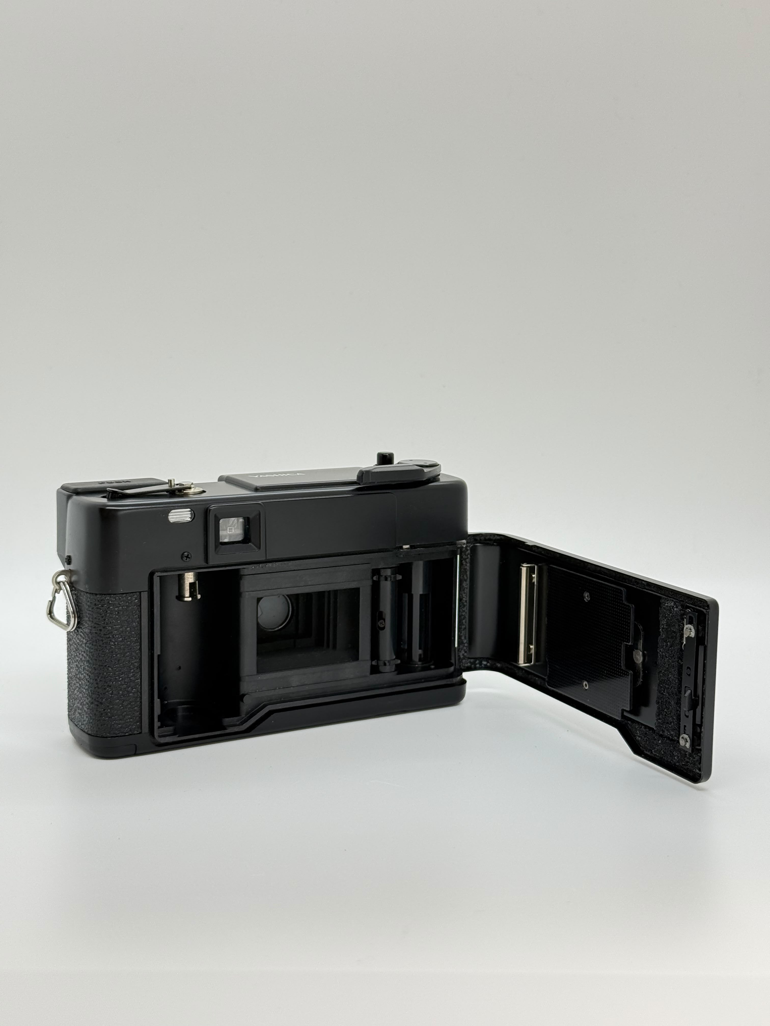 Yashica Auto Focus Point and Shoot (傻瓜機) 菲林相機