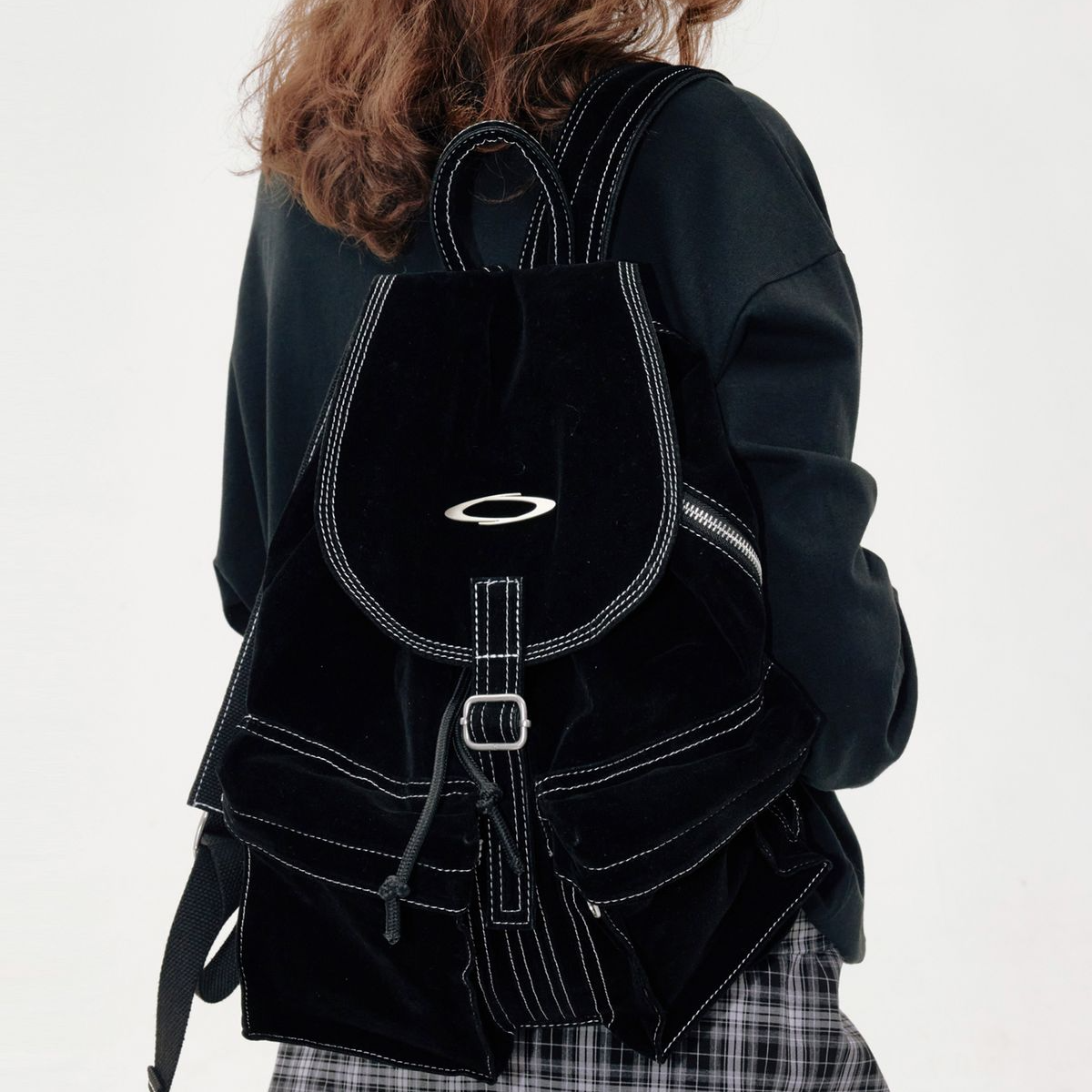 [減價優惠][NOIAGO] Suede Flap Backpack (2色)