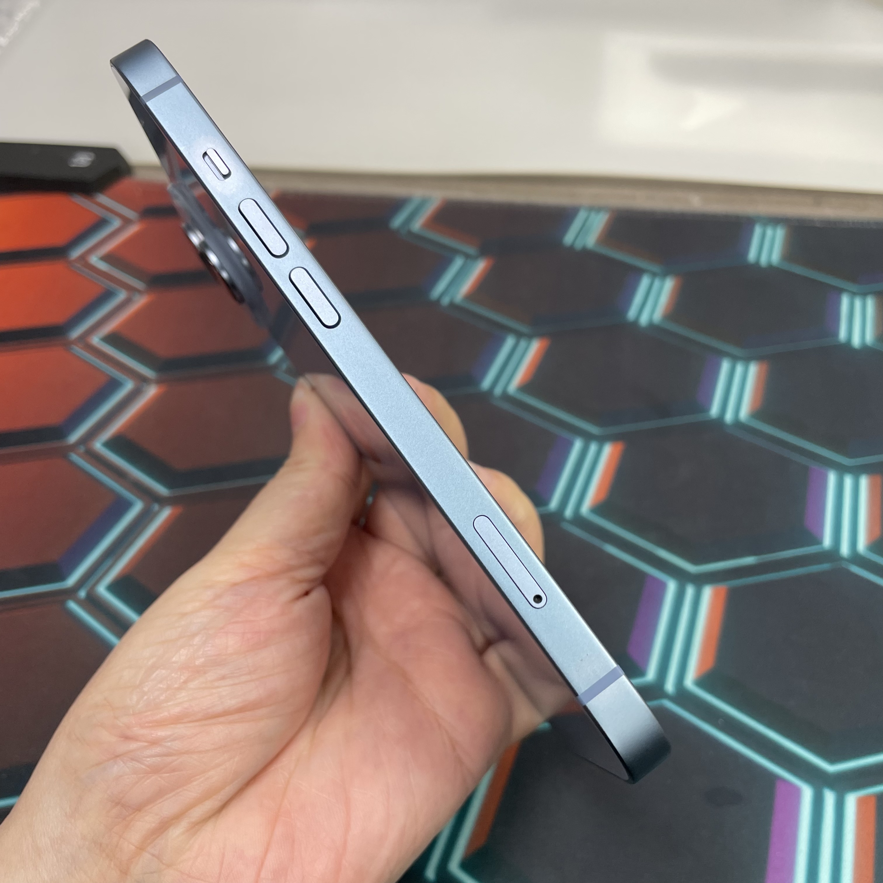 *7835 14 完美機 128GB 電72 藍色 blue