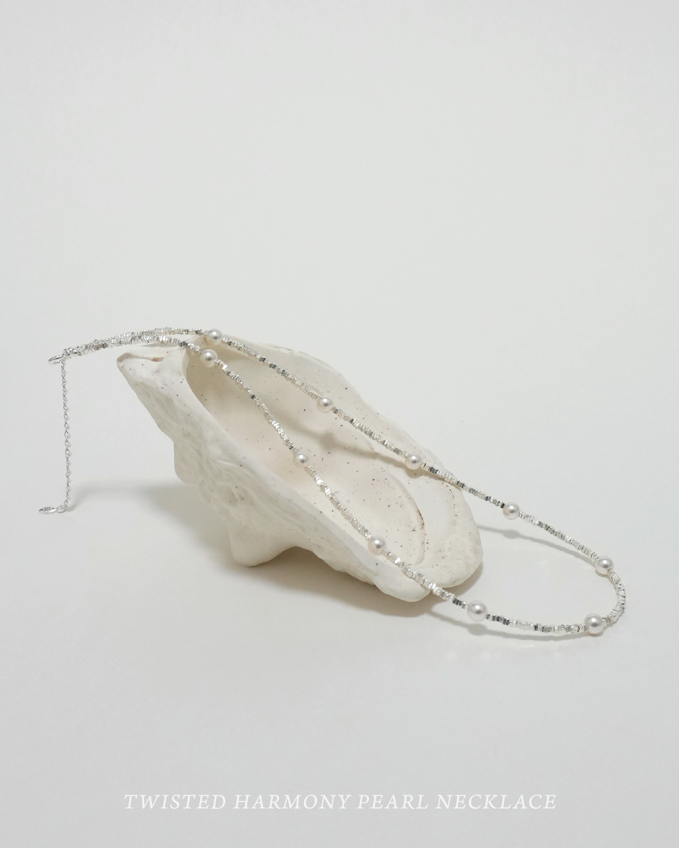 Twisted Harmony Pearl Necklace