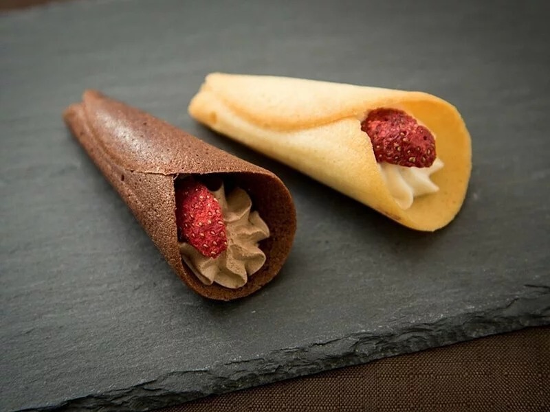 [訂購] [日本製] AUDREY STRAWBERRY ｜ 原味 ｜ 朱古力味 禮盒 8/12/15件 ｜ 賞味期限：30-45日 {TF2110080}