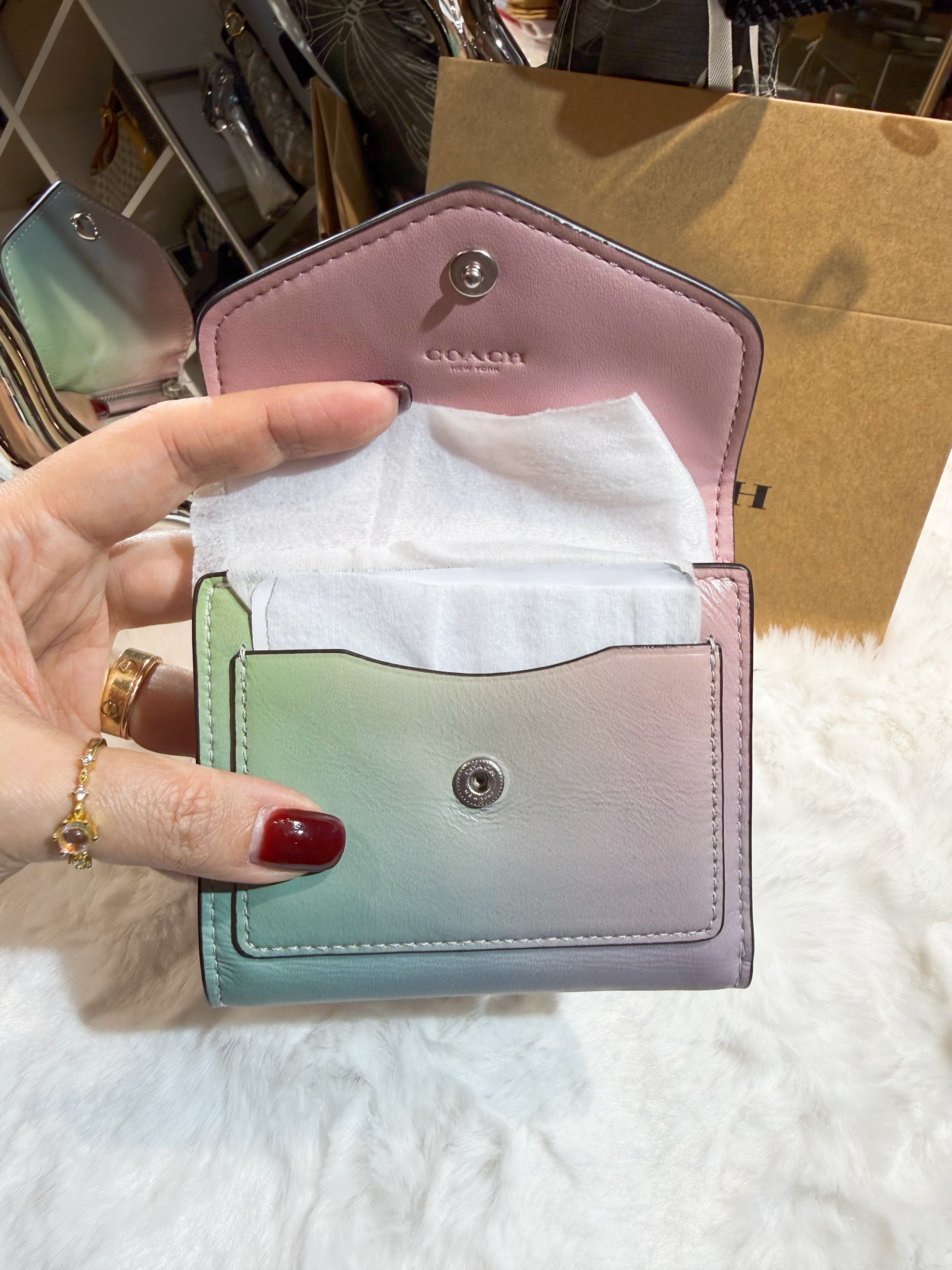 Coach Wyn wallet unicorn 