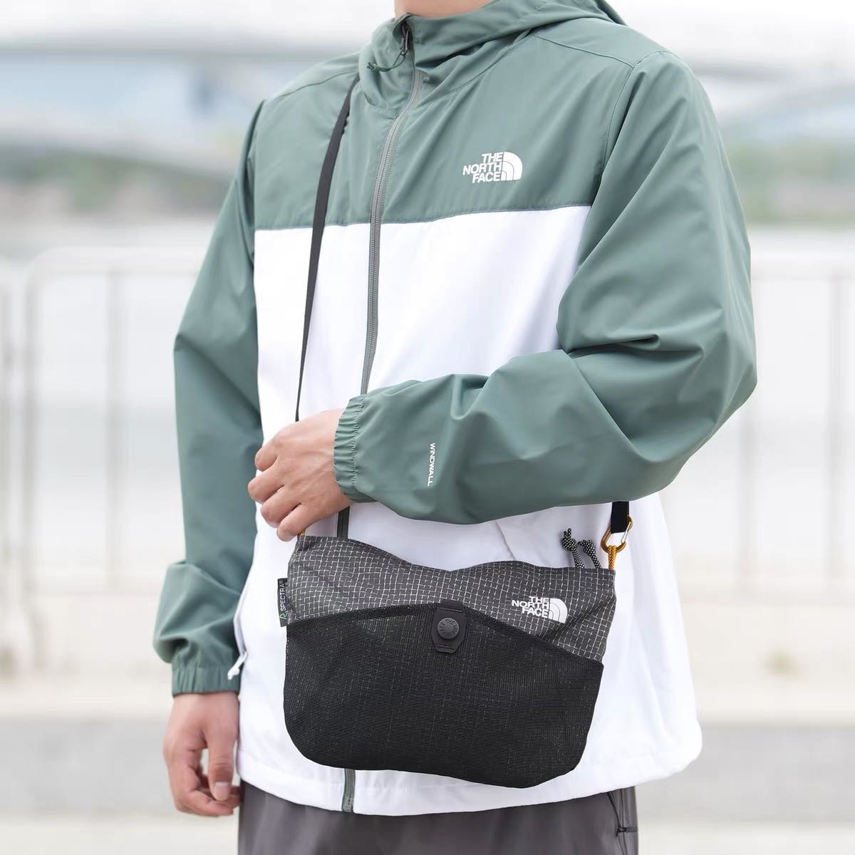 THE NORTH FACE Clyffe Shoulder Bag 輕量斜揹袋