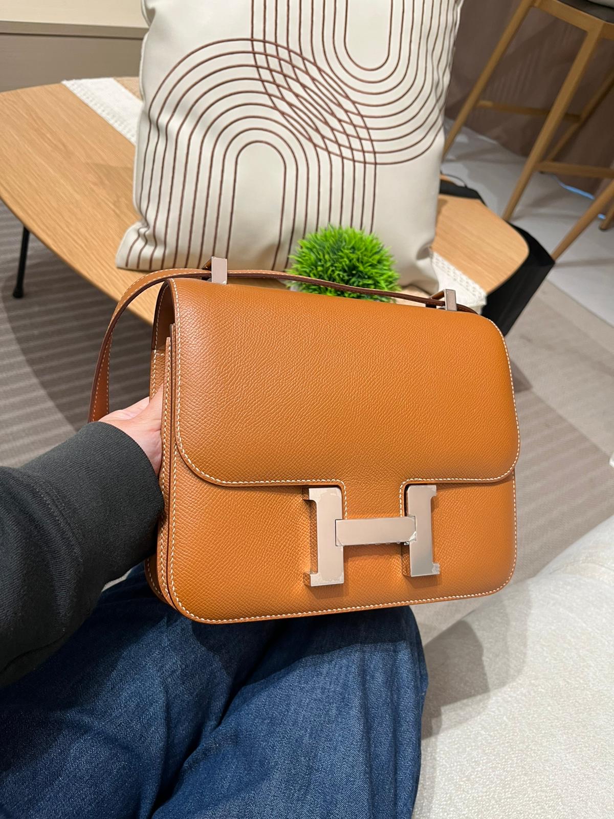 HERMES CONSTANCE 24, STAMP Z GOLD 銀扣，EPSOM牛皮，原裝貼 100%Authentic ,98%new ✅dust bag ✅box 