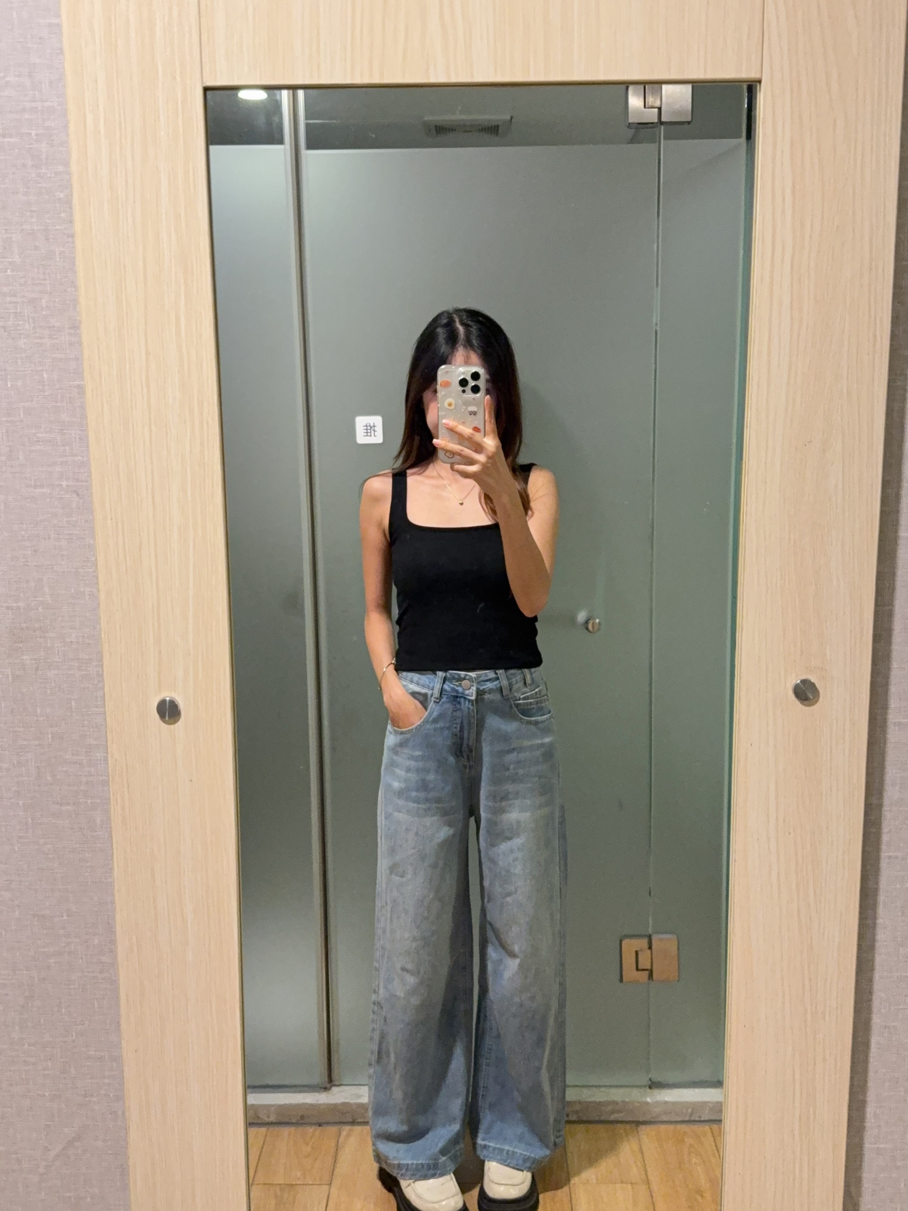 简约牛仔直筒阔腿长裤R2988