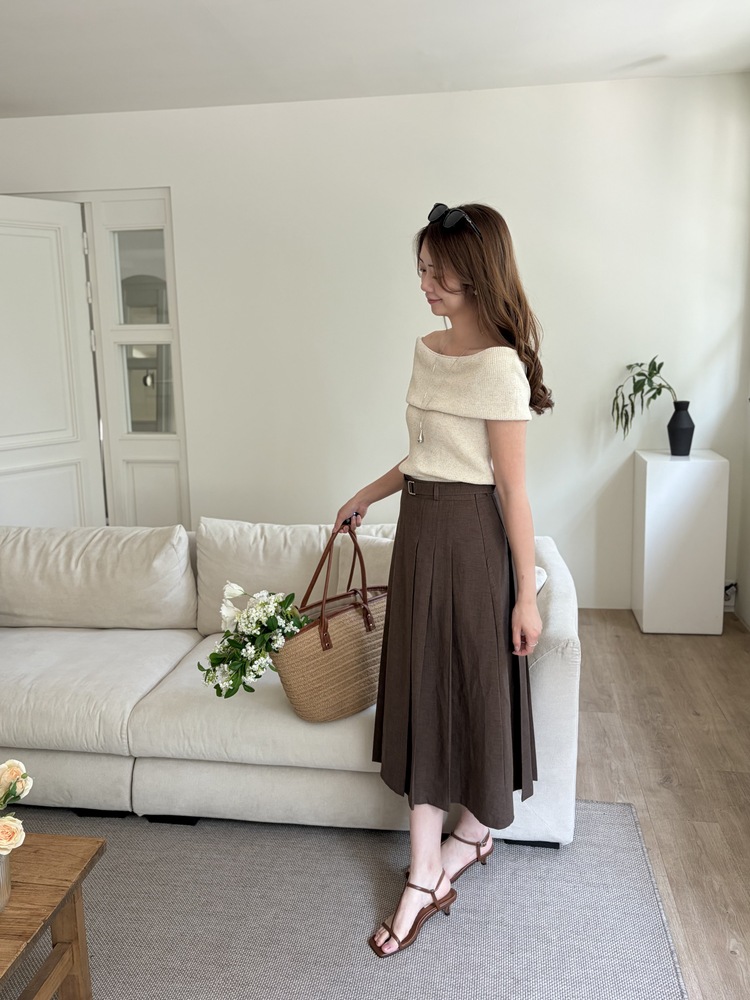 Linen Off Shoulder Top (Oat)
