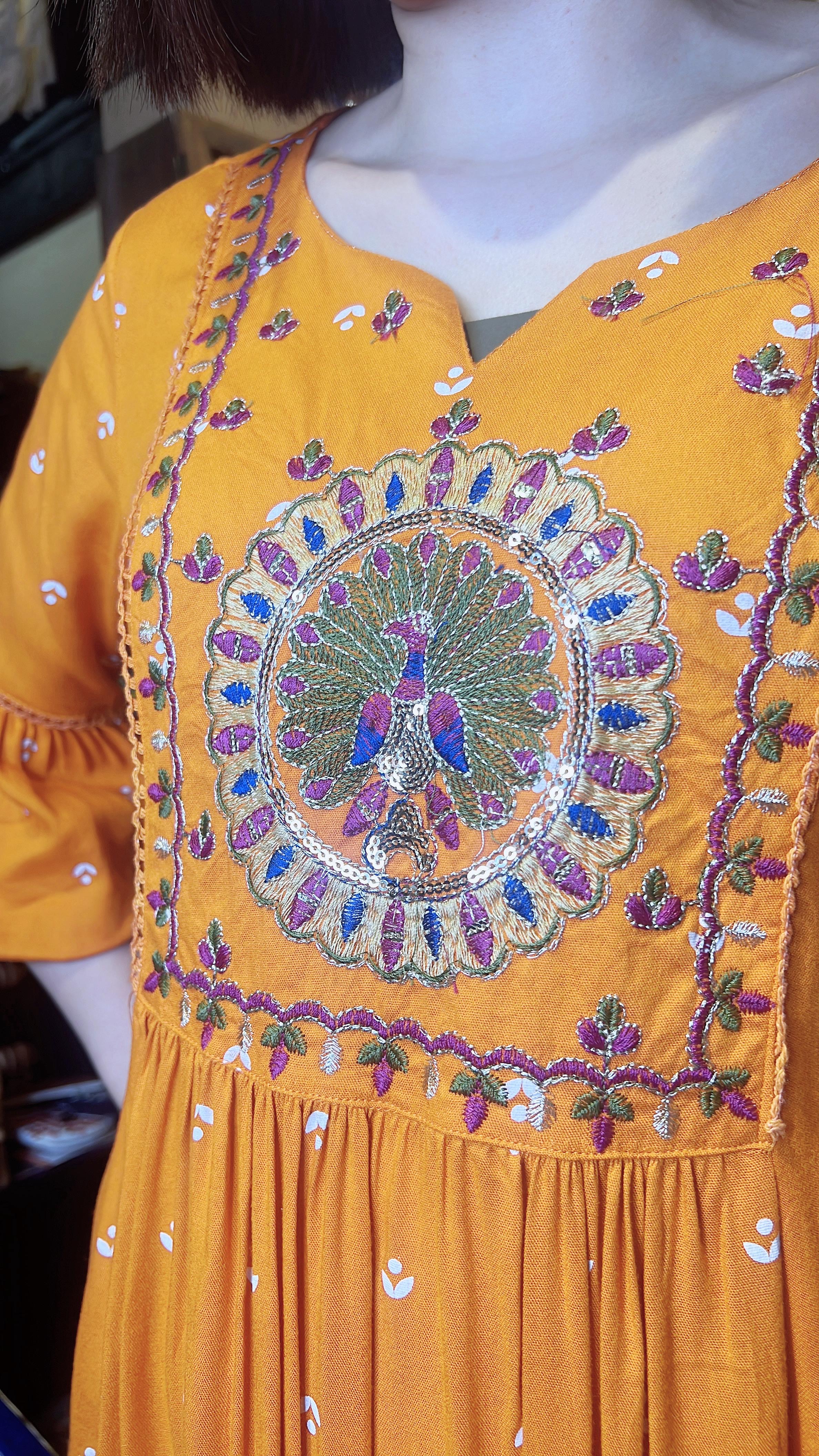 Bright Orange peacock mid sleeve op 44"  #636