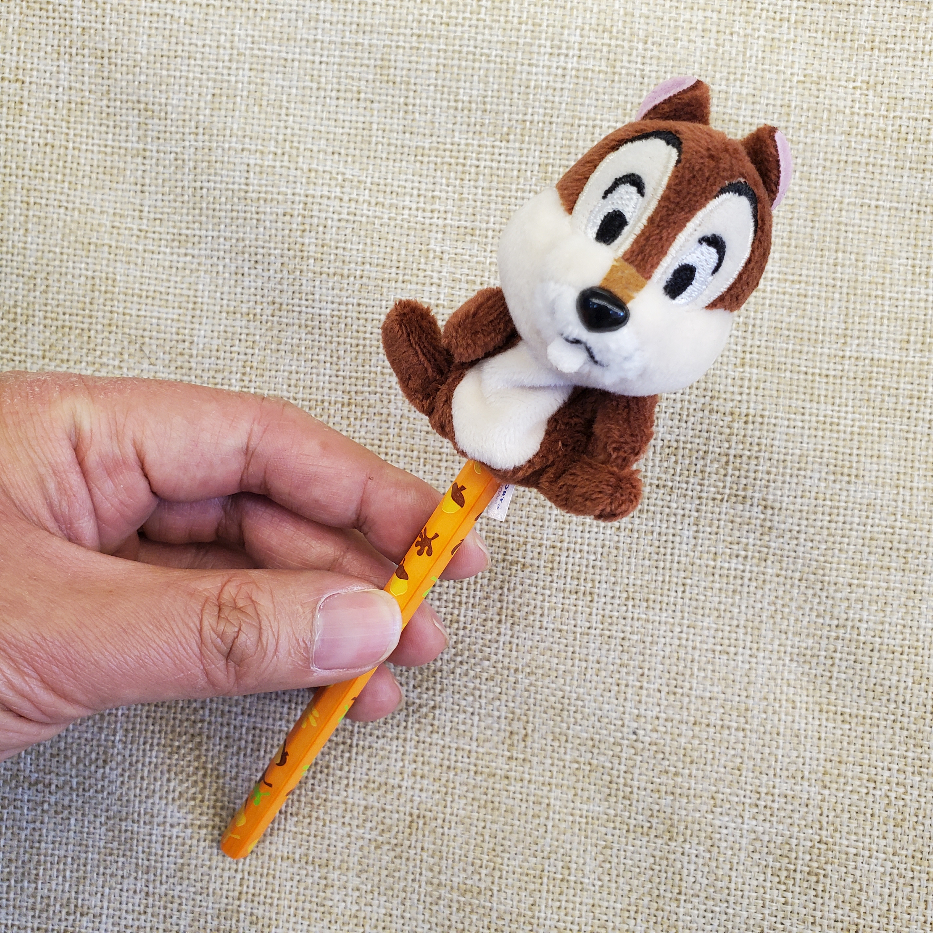 [現貨] [東京迪士尼] HAMM ｜ CHIP ｜ 鉛筆連公仔套 {TF210320}