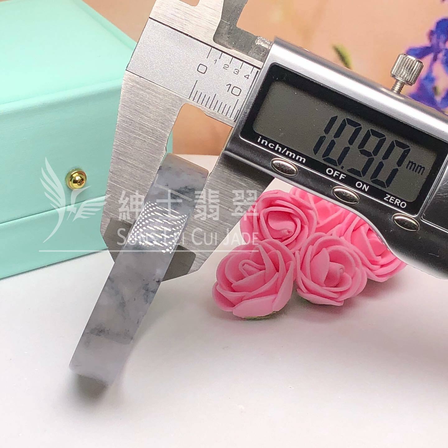 山水畫方鐲 46.43