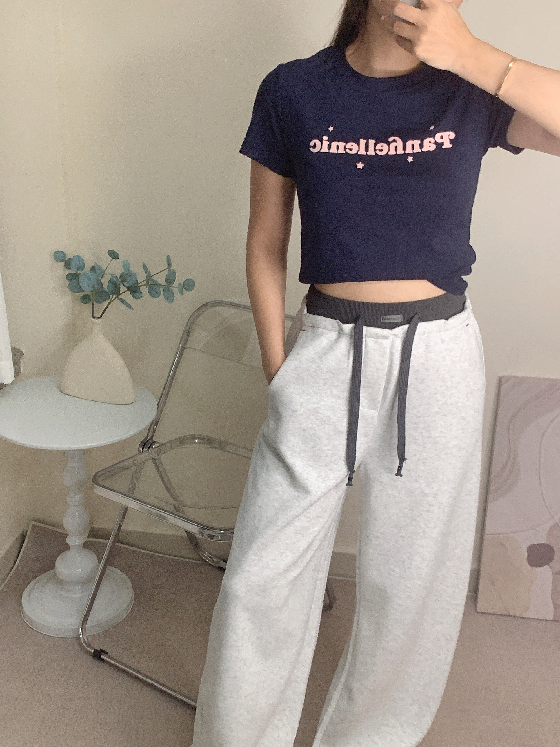 現貨》星星字母Tee