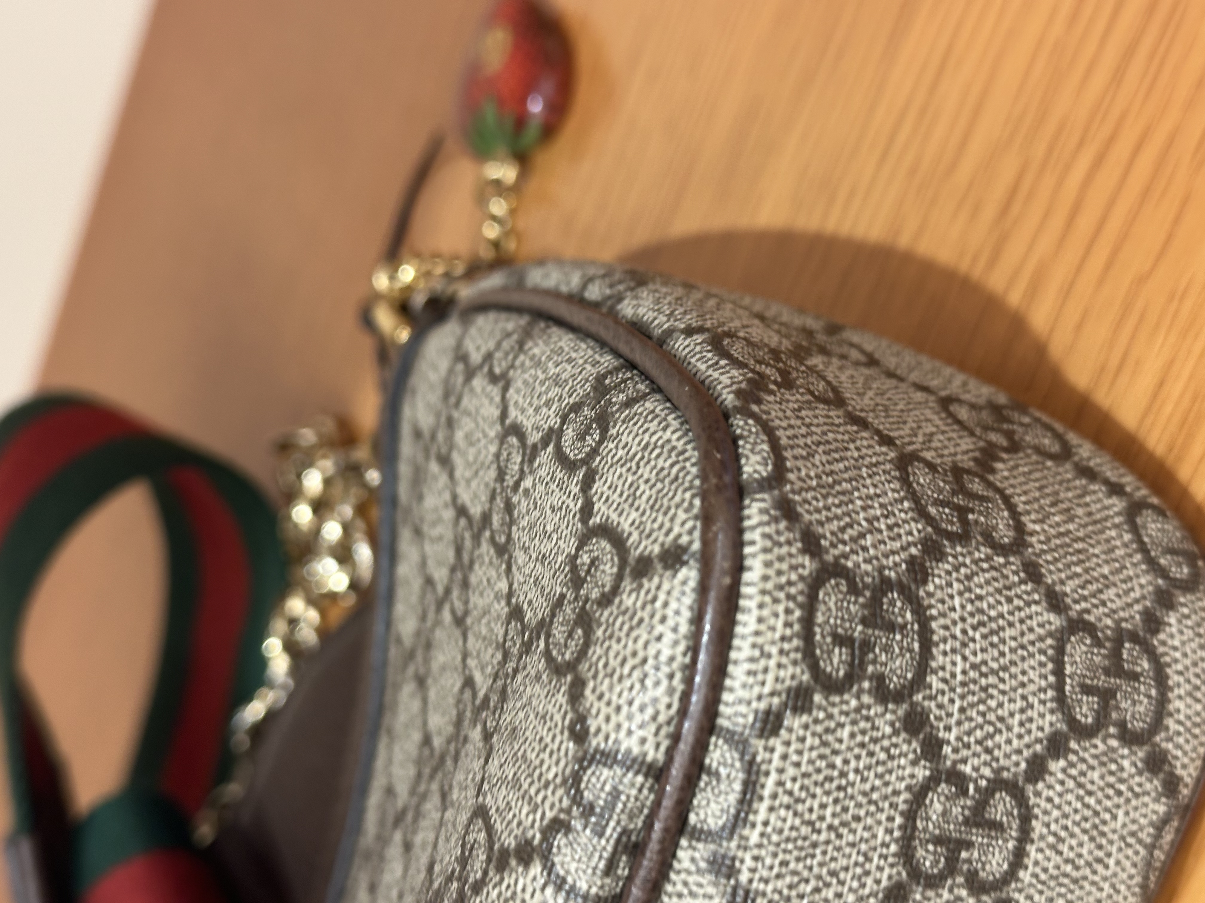 直播貨品 |  [1個-$100 2個-$300］HH32