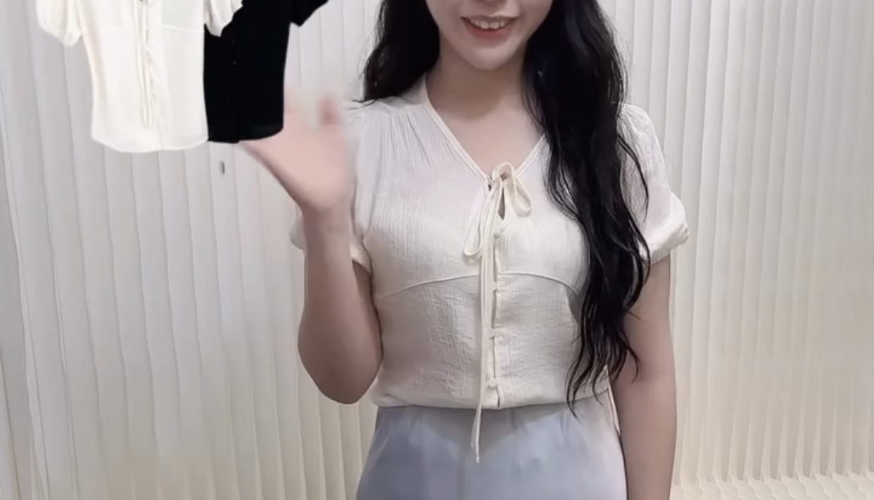 🇰🇷🇰🇷新款速遞 31/8🔥🔥13642#ff4330