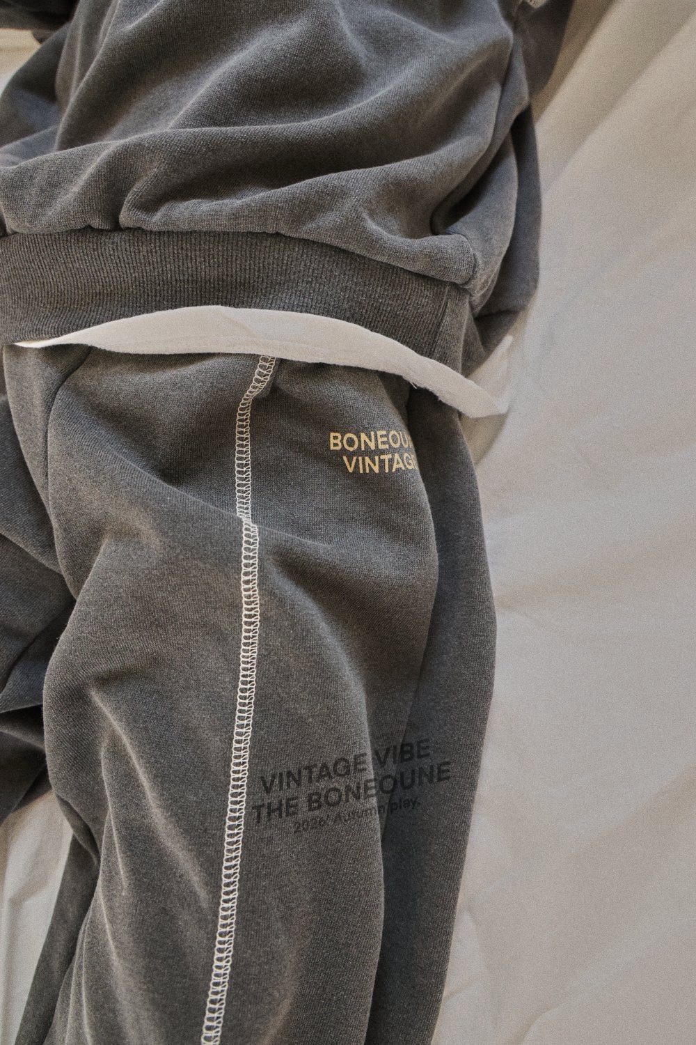 Boneoune | Piggyaru_jogger 