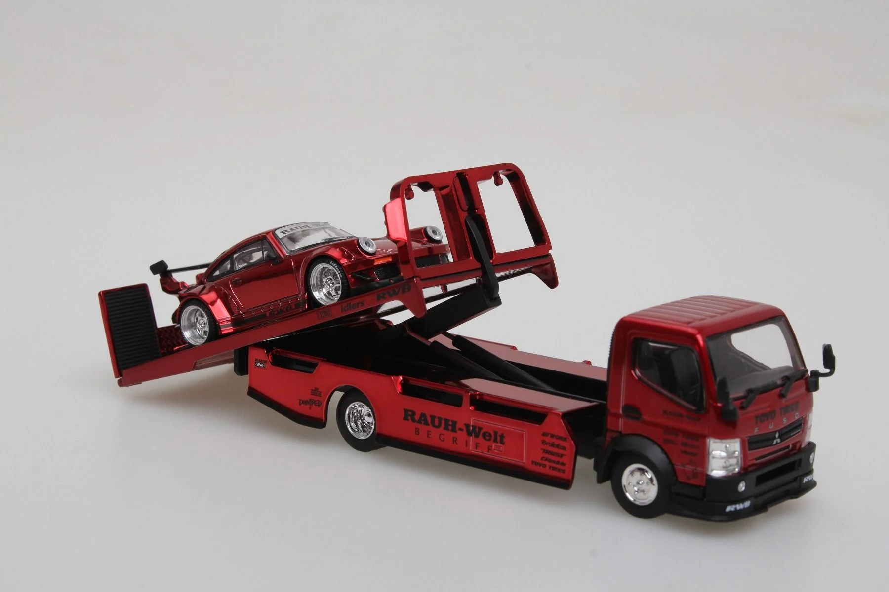 POP RACE X Hong Kong Toy Car Salon 2026 Exclusive the RWB 930 & RWB TRUCK (PR640548/549) 香港車仔展2026限定 POPRACE 