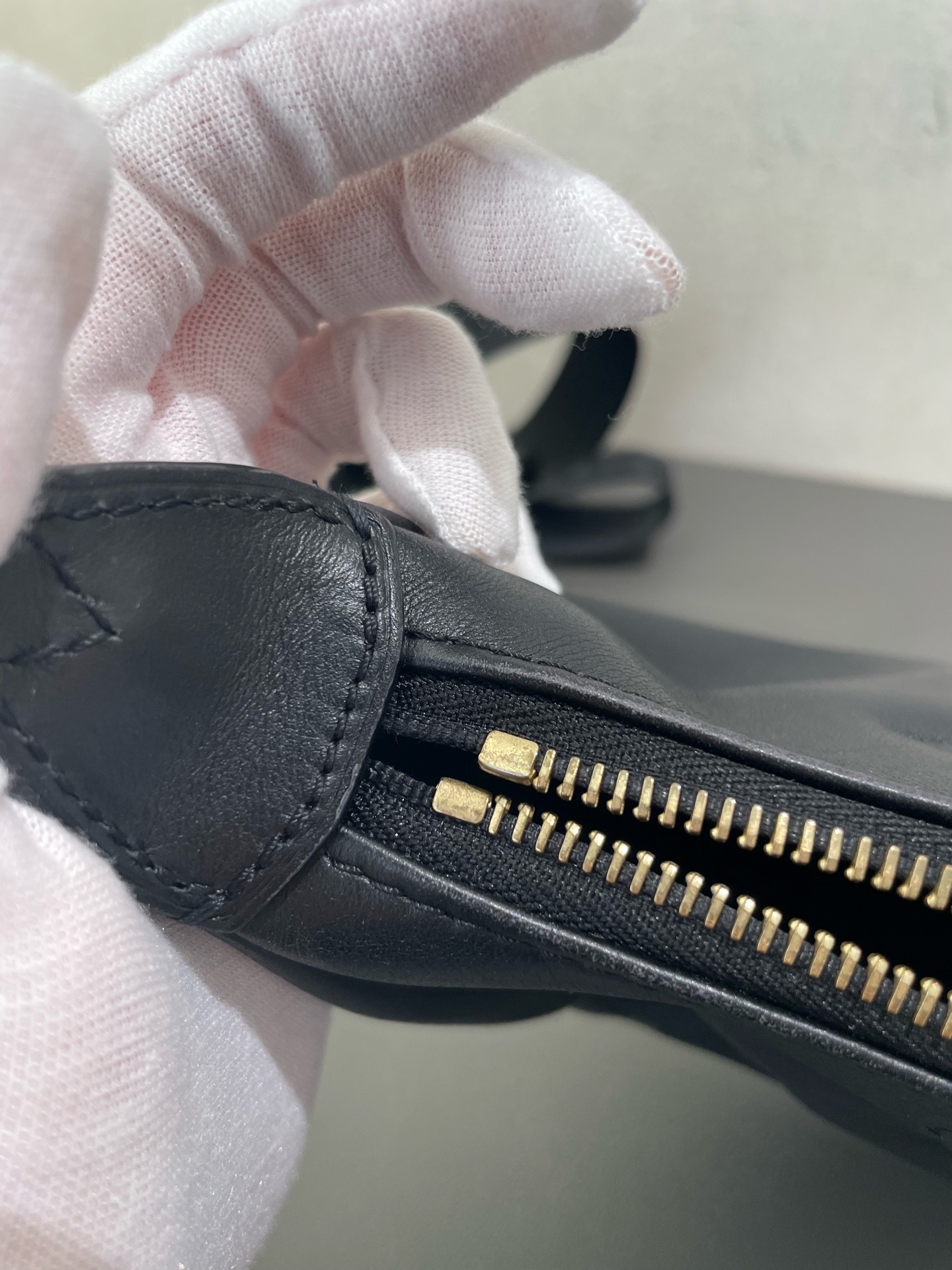 【預訂貨品】LV 黑色月亮包