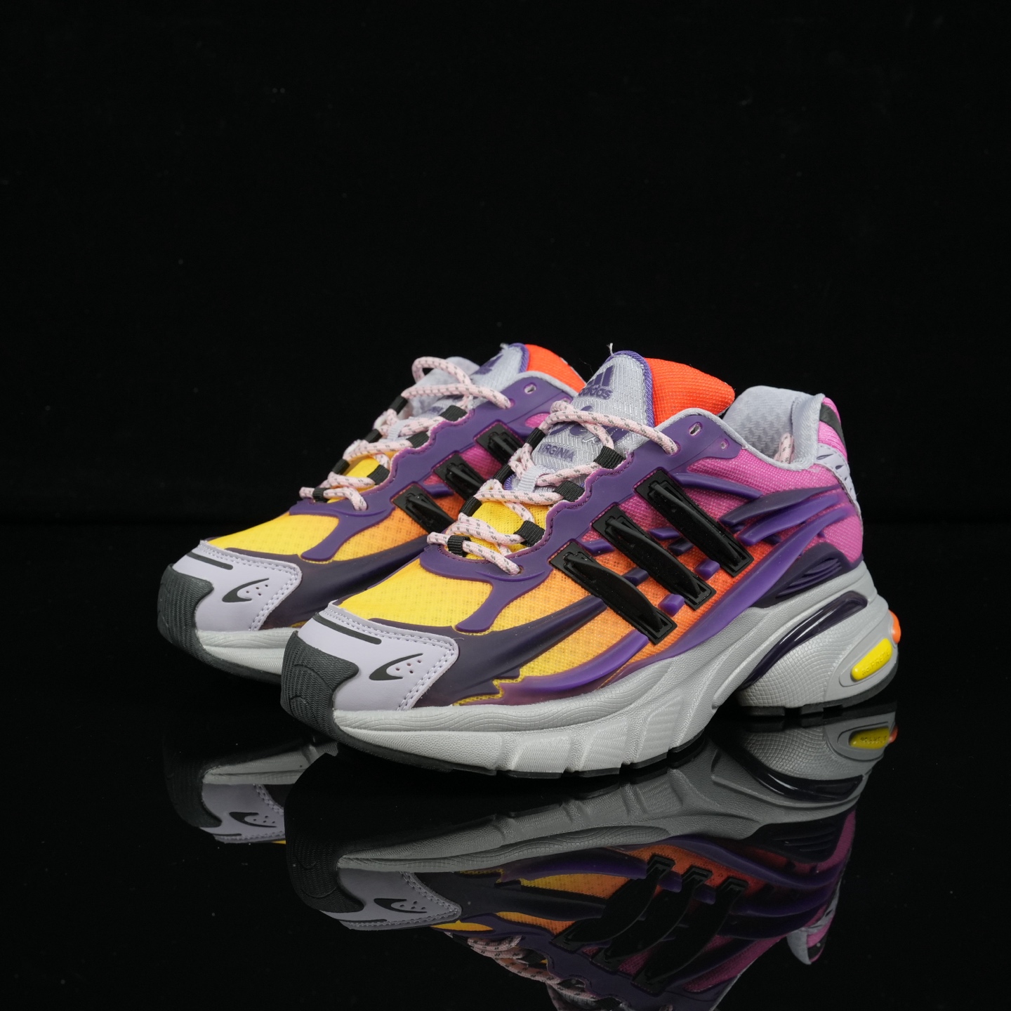 Pharrell Williams x Adidas Adistar Jellyfish JP9275