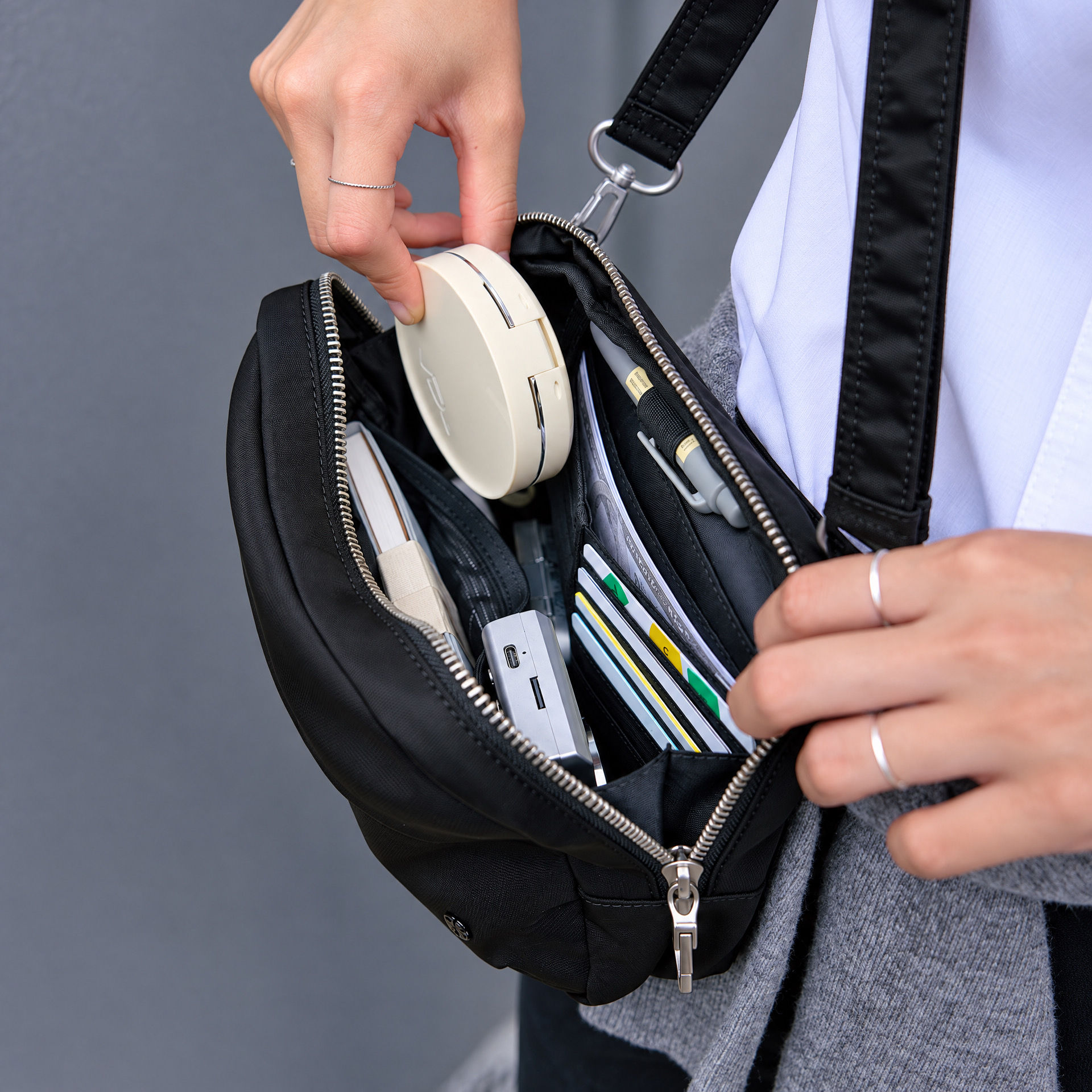 Branden Safe Days Wallet Bag 防盜斜孭袋