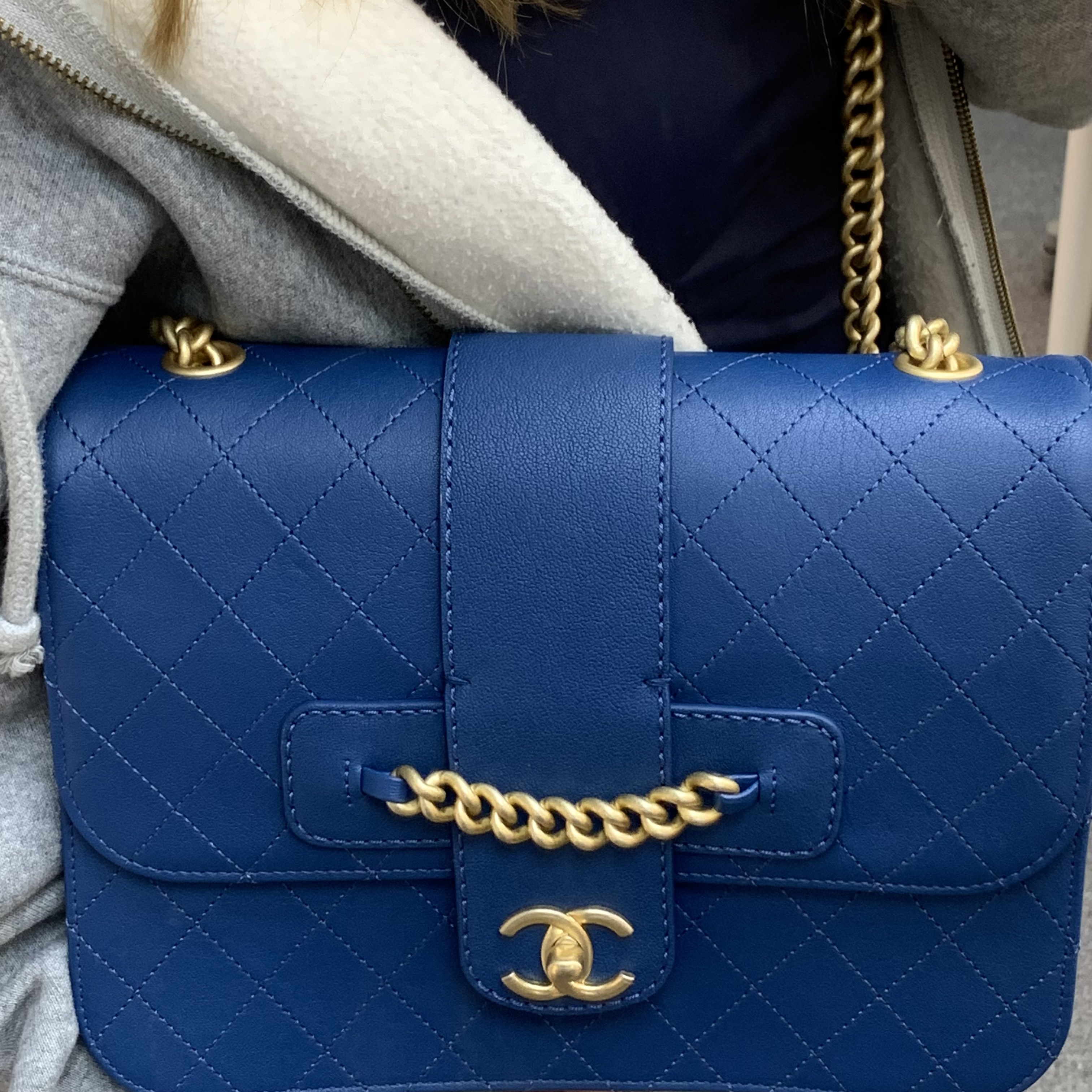 Chanel 山羊皮藍色金扣  罕有藍色中古風