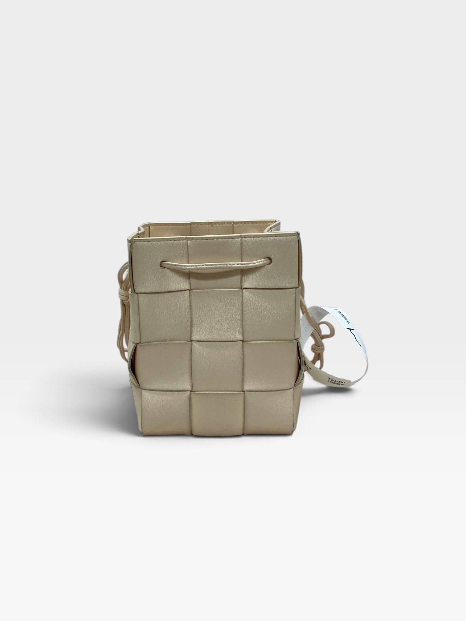 Pre-Owned Bottega Veneta Cassette Bucket /Product Code: 102701
