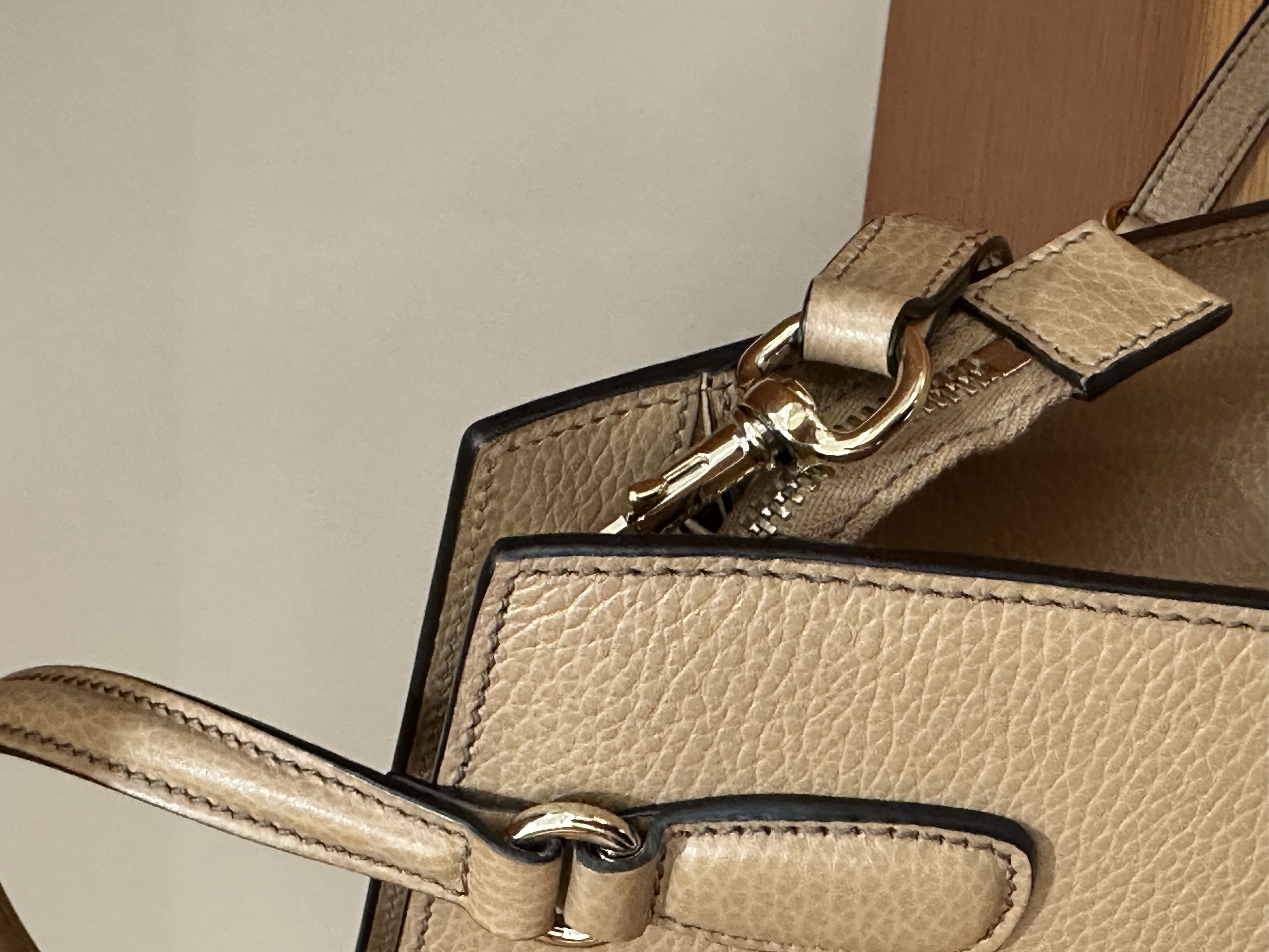 直播貨品 |  [1個-$100 2個-$300］HH34