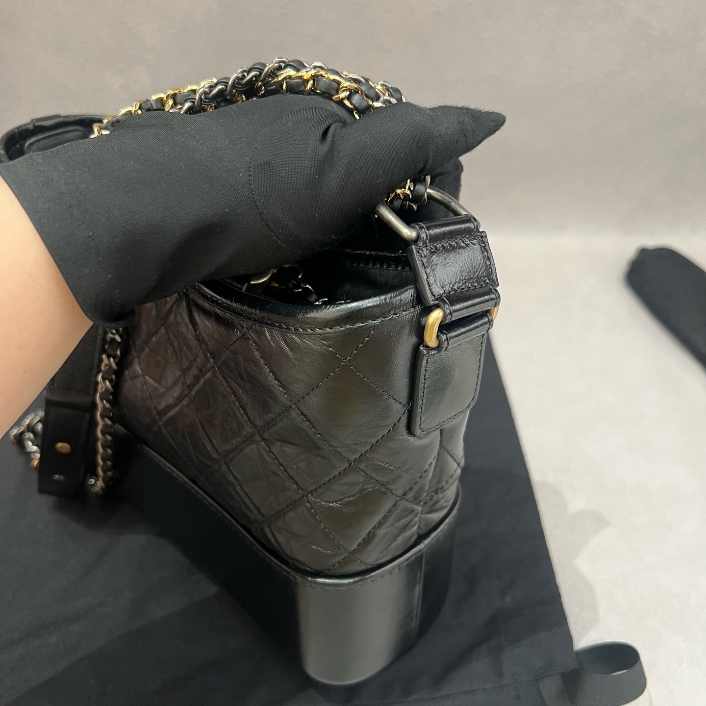 【預訂貨品】Chanel 20A黑金流浪包