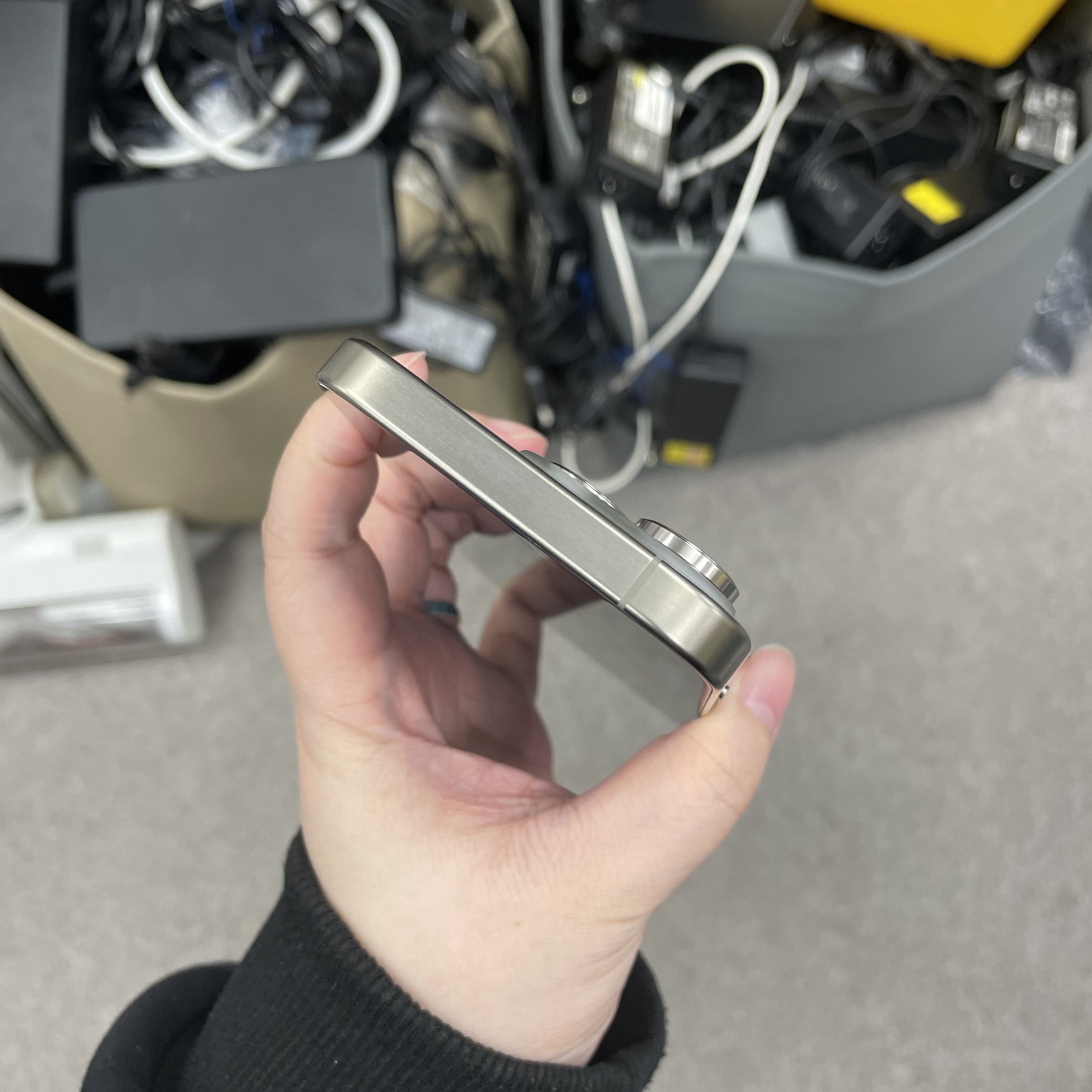 *5962 15 Pro 完美機 256GB 電88 原色 gray