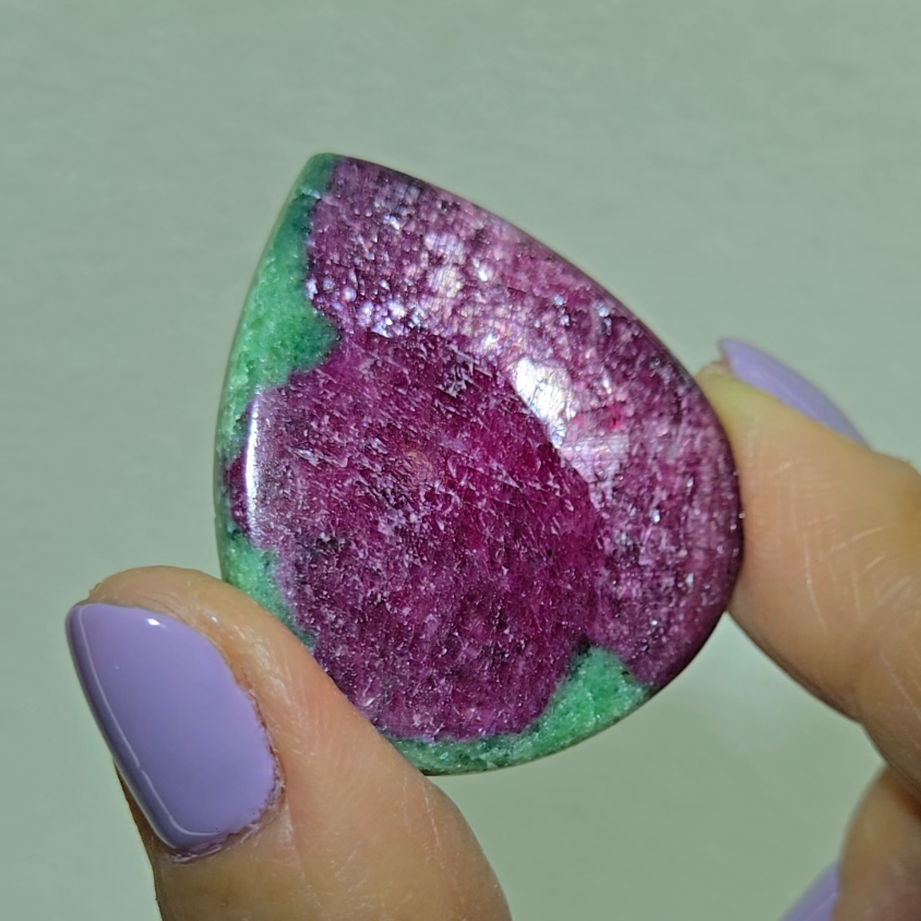 Ruby in zoisite teardrop cabochon with strong UV - RBY124