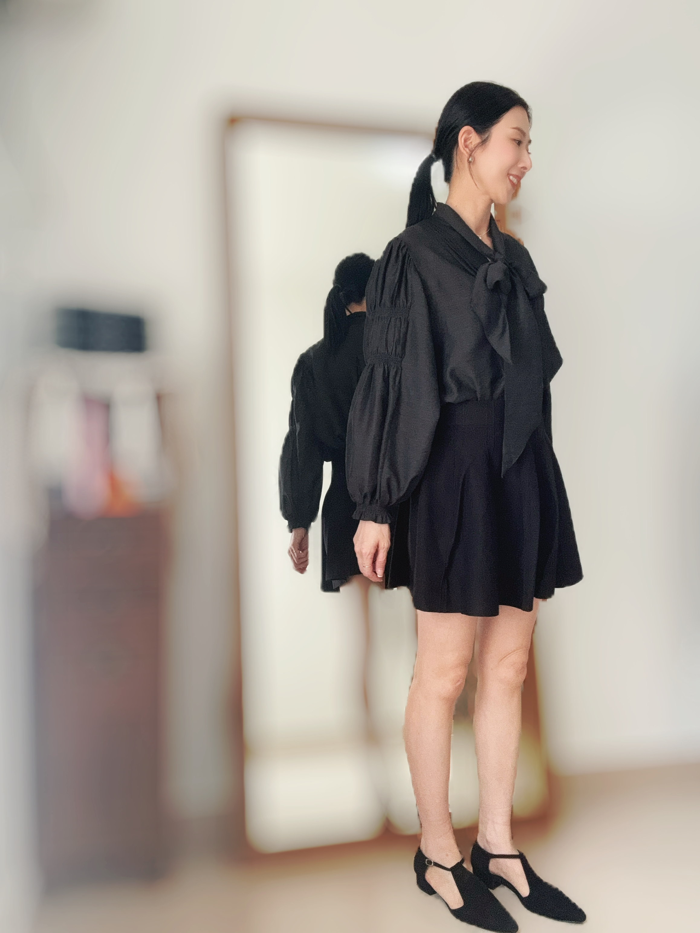 AMORA elegant tie blouse