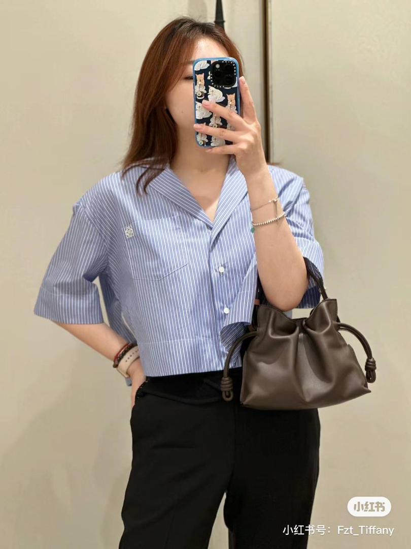 Loewe 罗意威 Flamenco Nano 纳帕小牛皮手提包